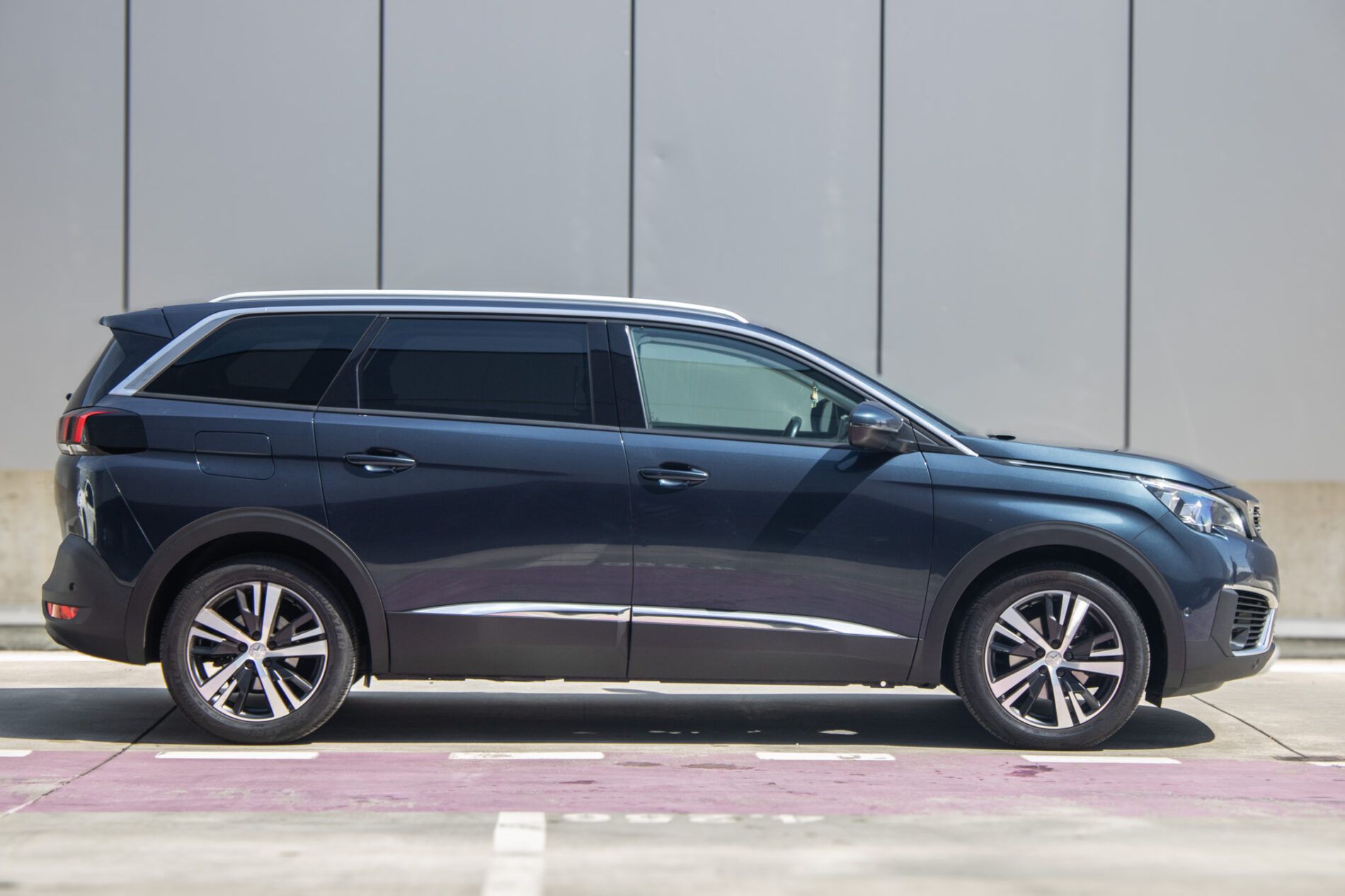 Peugeot 5008 - fotka 4