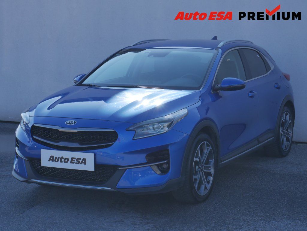 Kia XCee´d, 1.6 T-GDi 4x4,ČR,AT,LED - fotka 3
