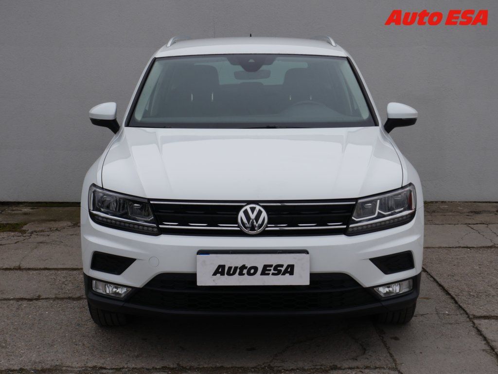 Volkswagen Tiguan, 2.0 TDi,ČR - fotka 2