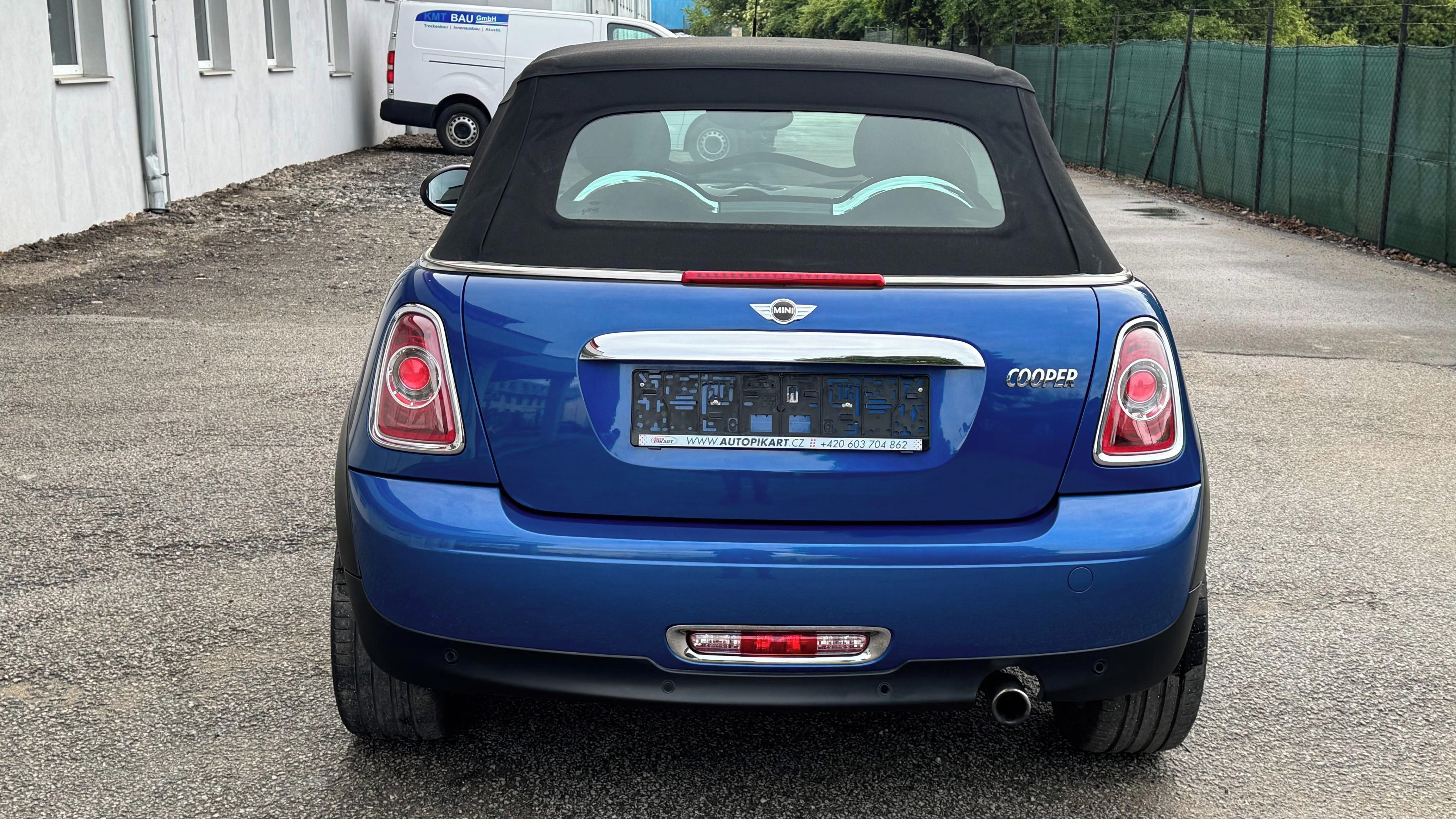 Mini Cooper, 1,6i 90kW, cabrio, el.střecha - fotka 6