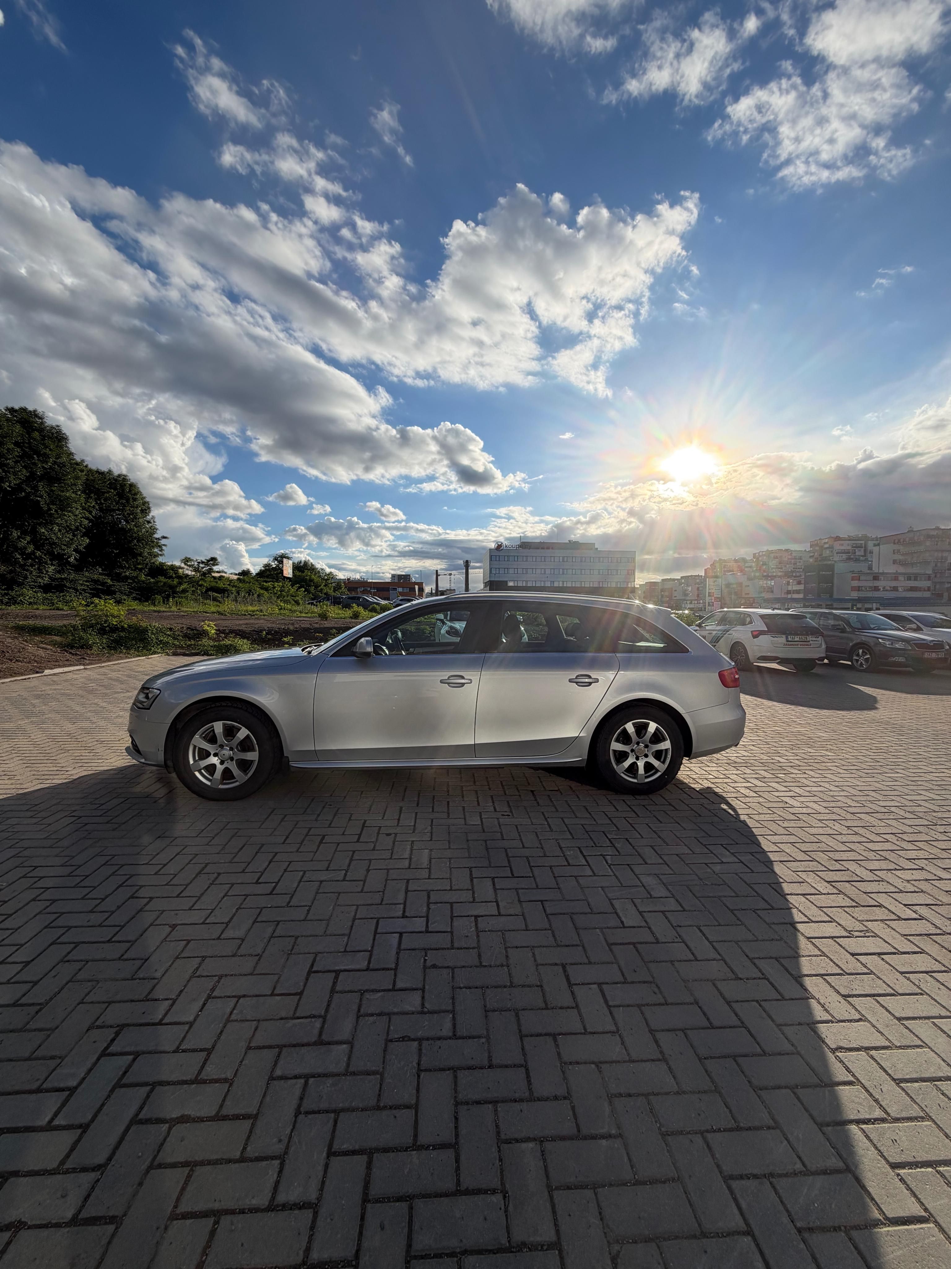 Audi A4 Avant, 2.0 TDI Quattro - fotka 3