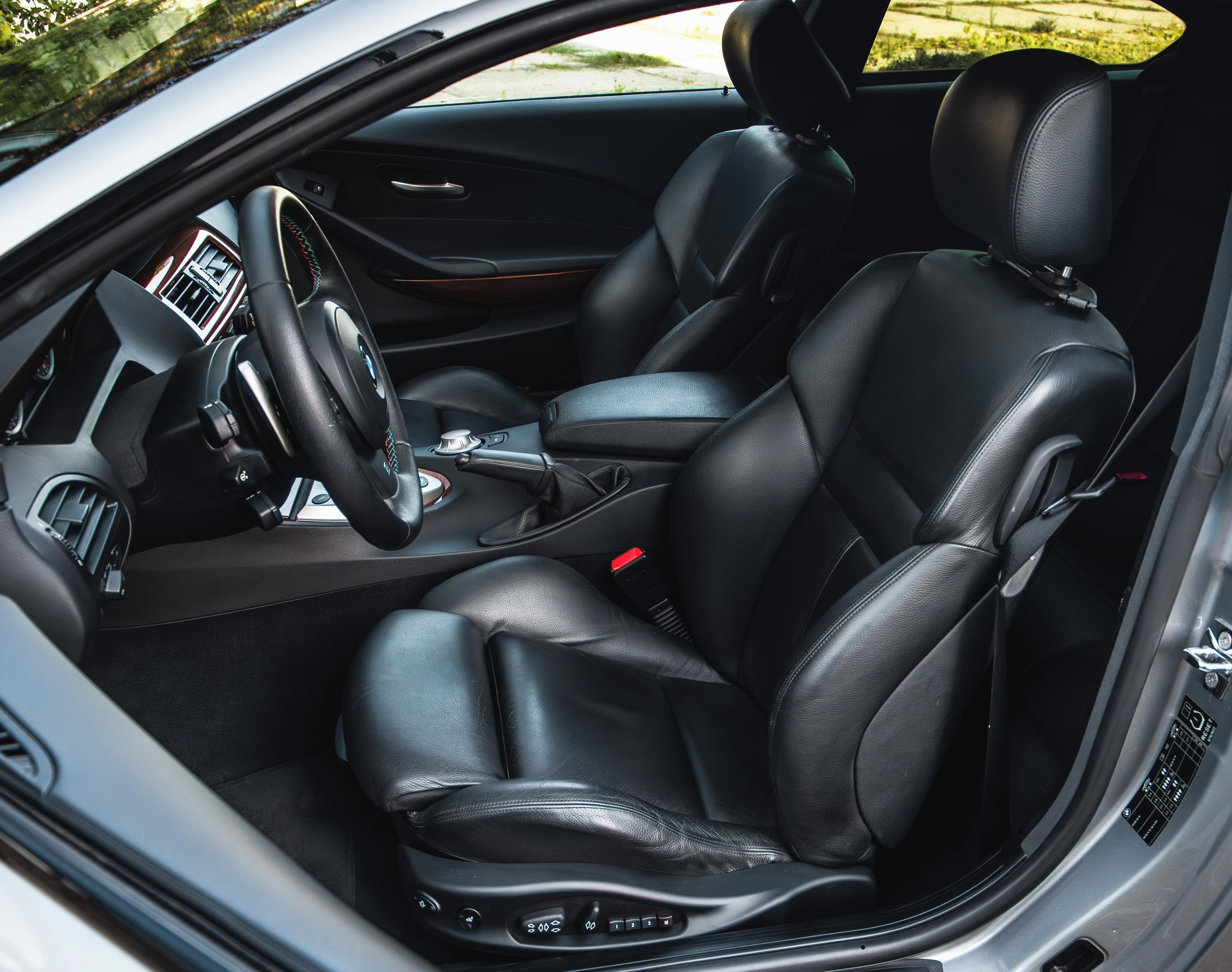BMW M6, 5.0 V10 - fotka 3
