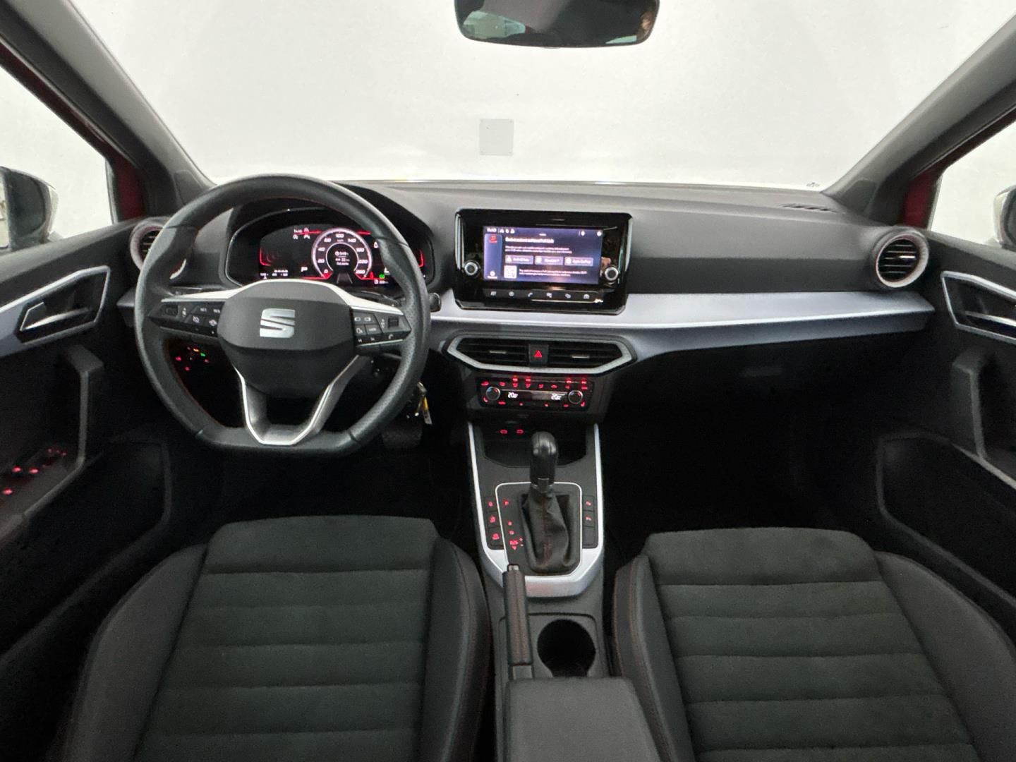 Seat Arona, 1.0 TSI / 81 kW FR DSG - fotka 5
