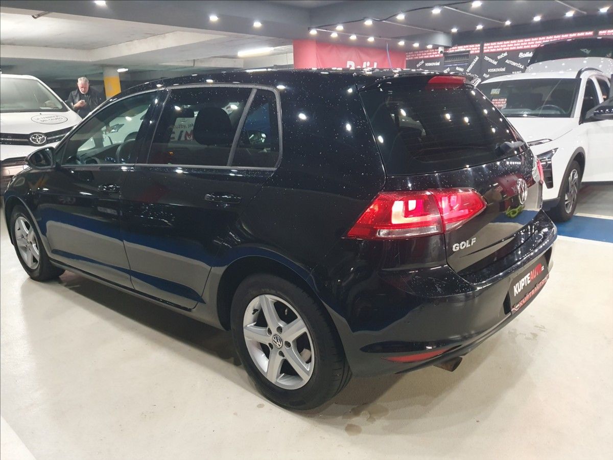Volkswagen Golf, 1,2 TSI+zimníkola!  Comfortlin - fotka 4