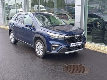 1,5 HYBRID PREMIUM AT,ČR,1.MAJ