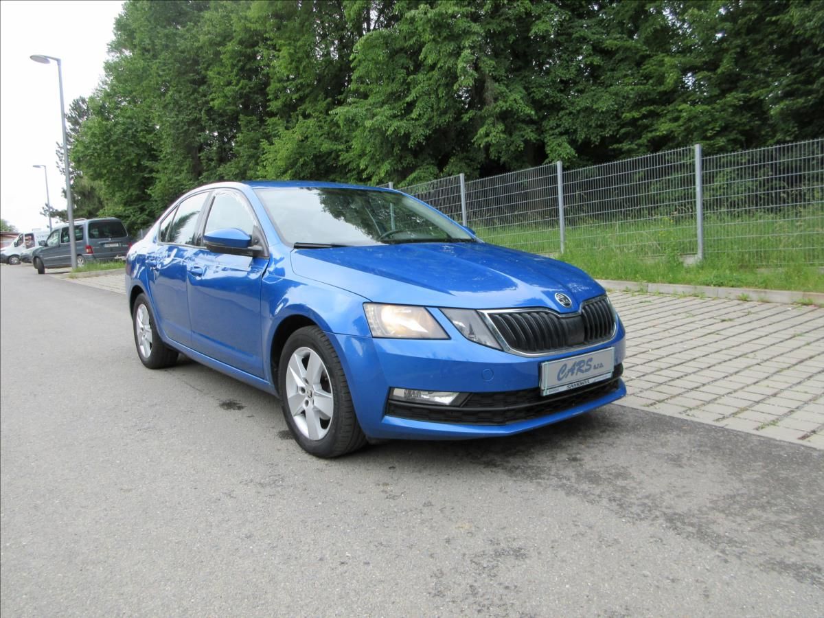 Škoda Octavia, 1,6 TDi 85 Kw, Dualklima, Pošk - fotka 5