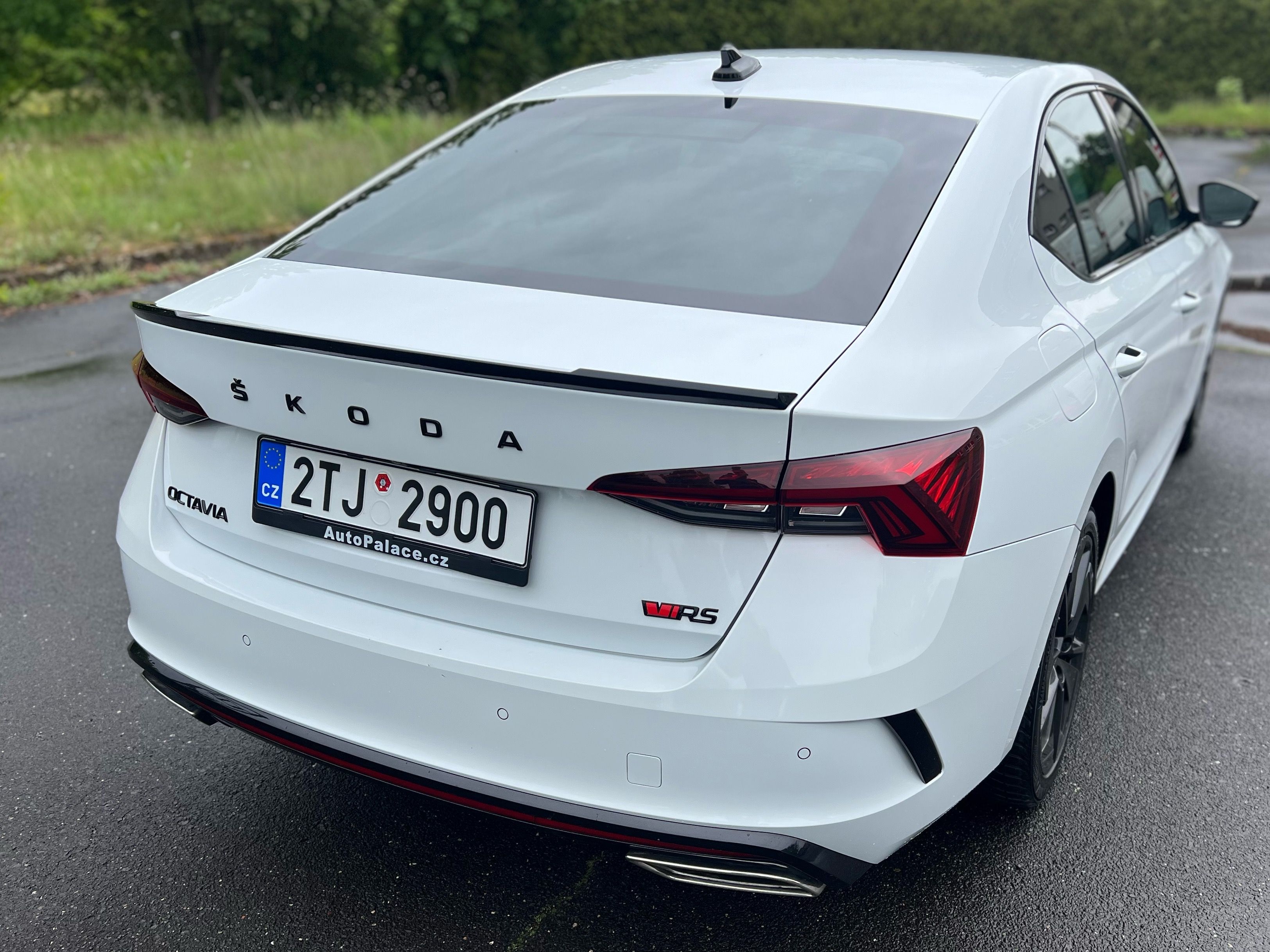 Škoda Octavia, 2.0 TDI 4x4 - fotka 2