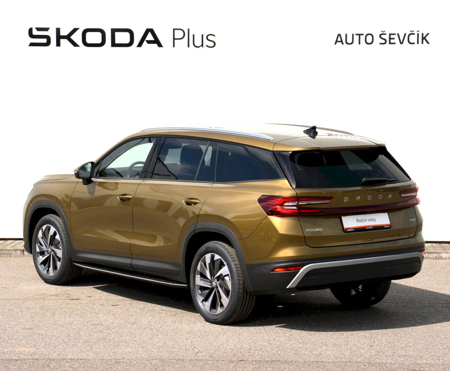 Škoda Kodiaq, Exclusive Selection 2,0 TDI 14 - fotka 6