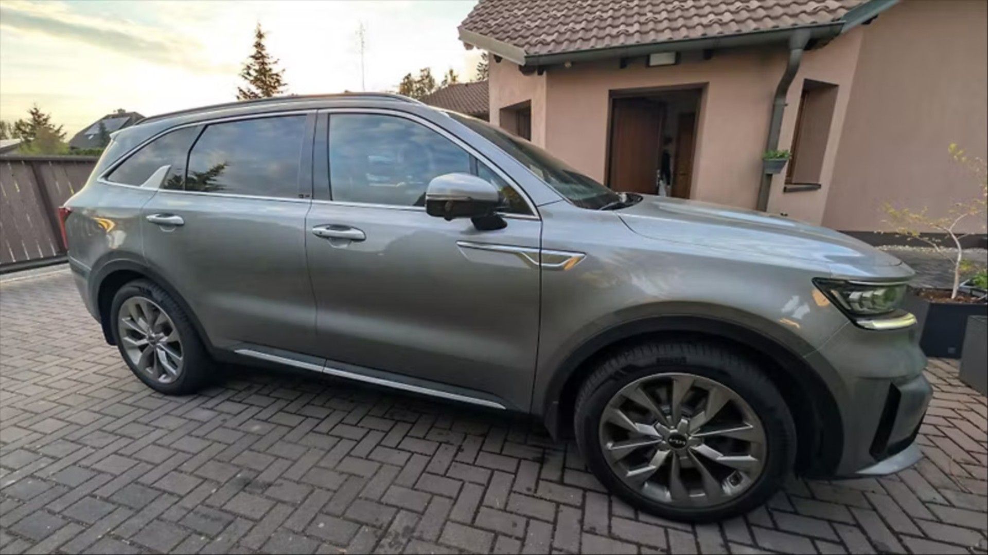 Kia Sorento, 2,2 CRDi 142kw TOP 4x4 NAPPA - fotka 6