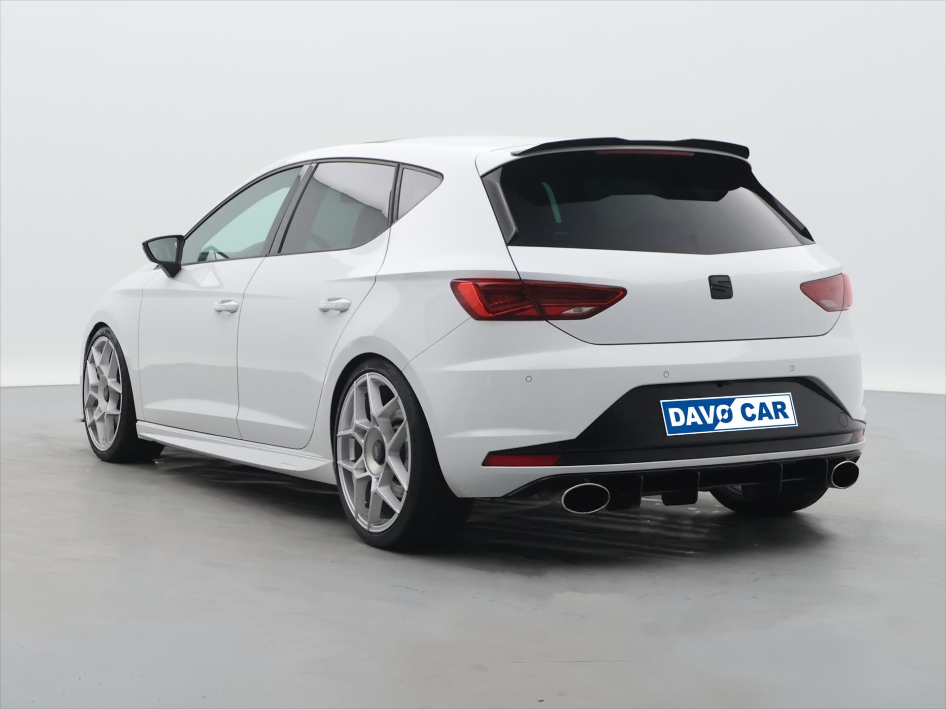 Seat Leon, Cupra 2.0 TSI 206kW Aut.klima - fotka 5