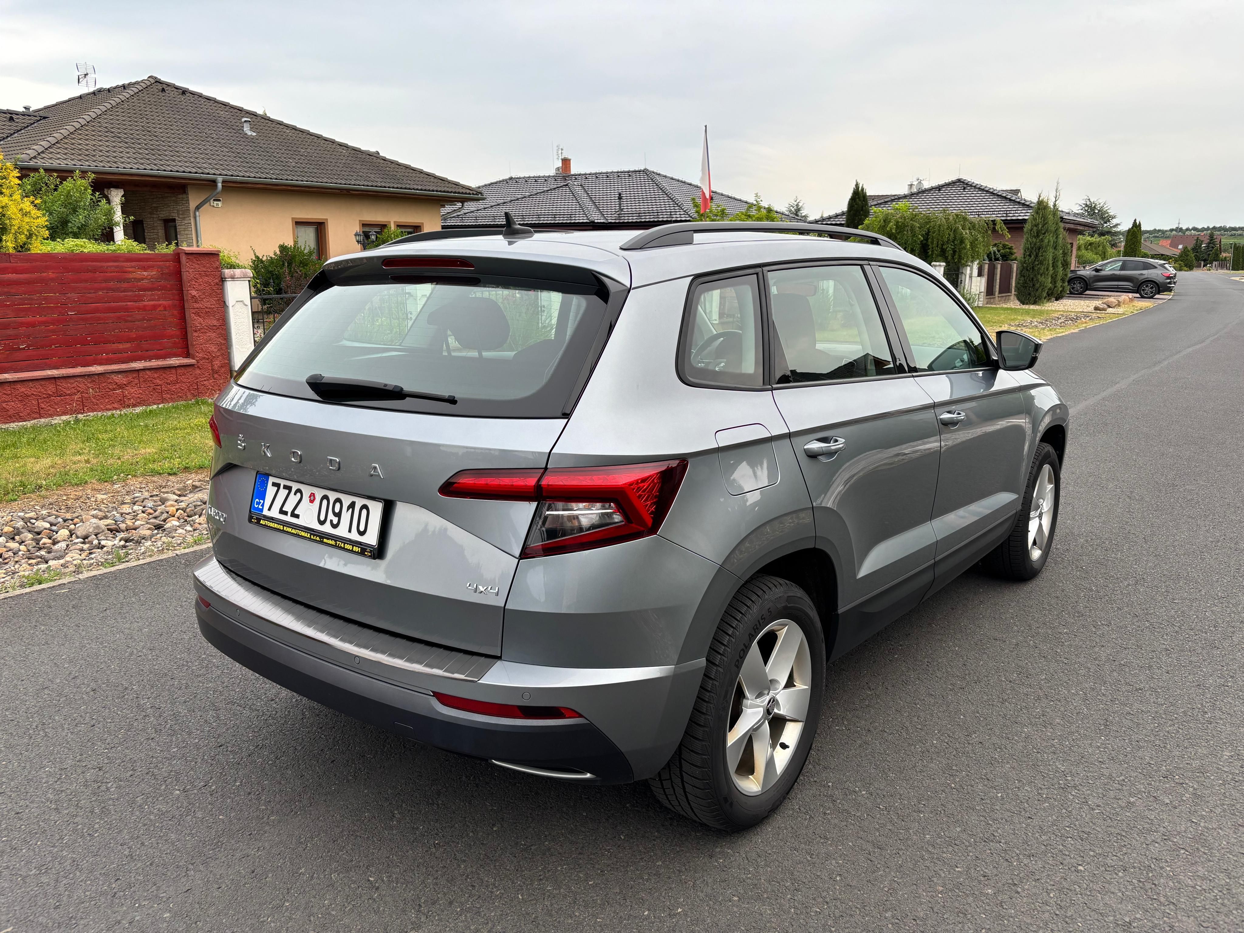 Škoda Karoq, 2.0TDI DSG 4x4 - fotka 5