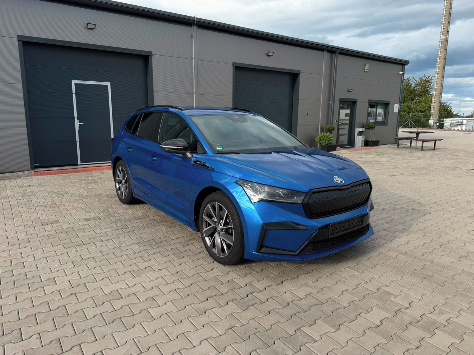 Škoda Enyaq, 60, sportline, 26.000km, 62kwh - fotka 3