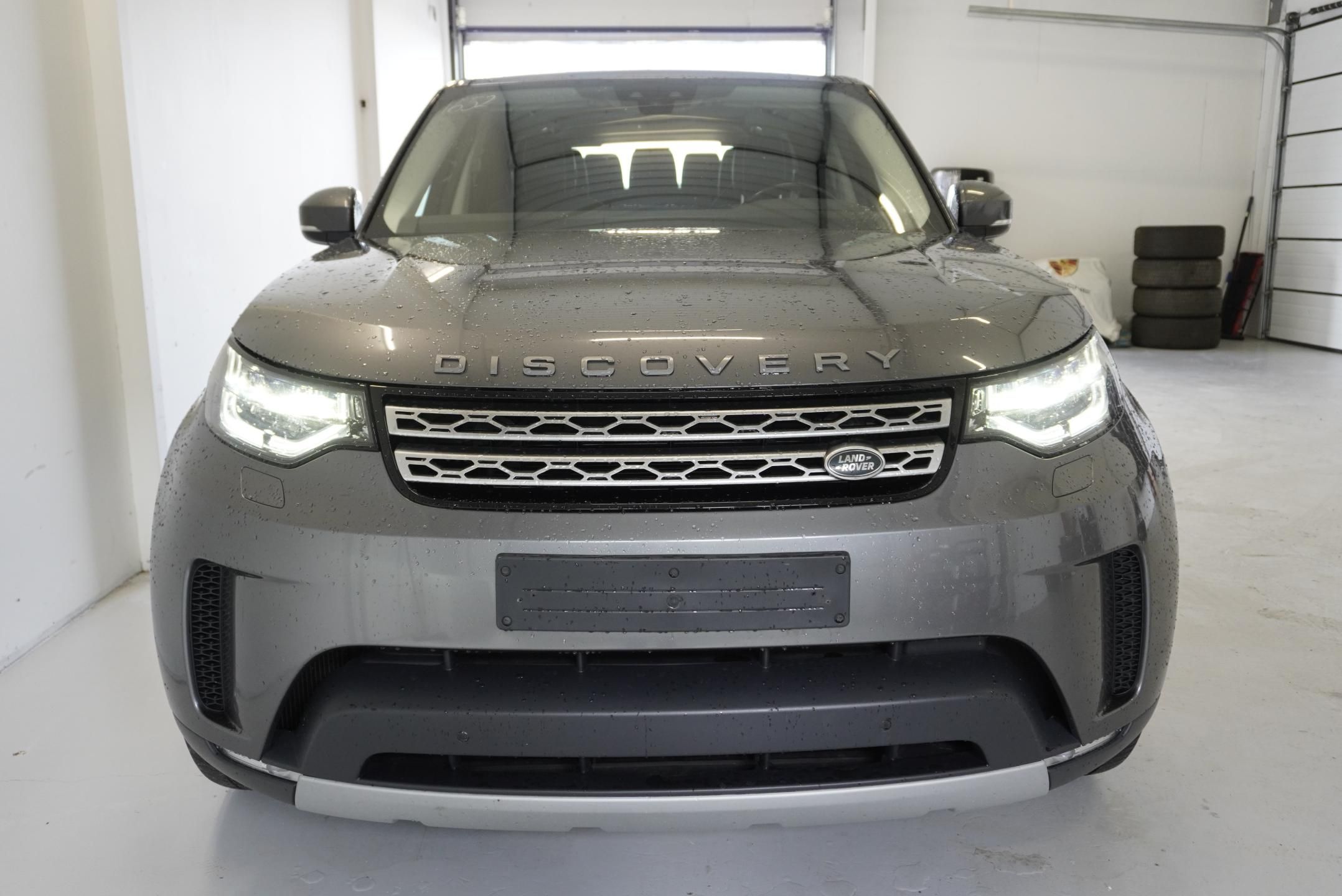 Land Rover Discovery, 3,0 TDV6 4WD AUTOMAT - fotka 2