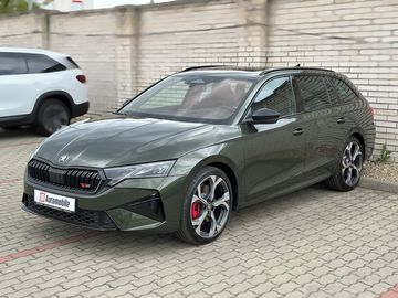 RS 2.0TSi DSG Webasto TAŽNÉ