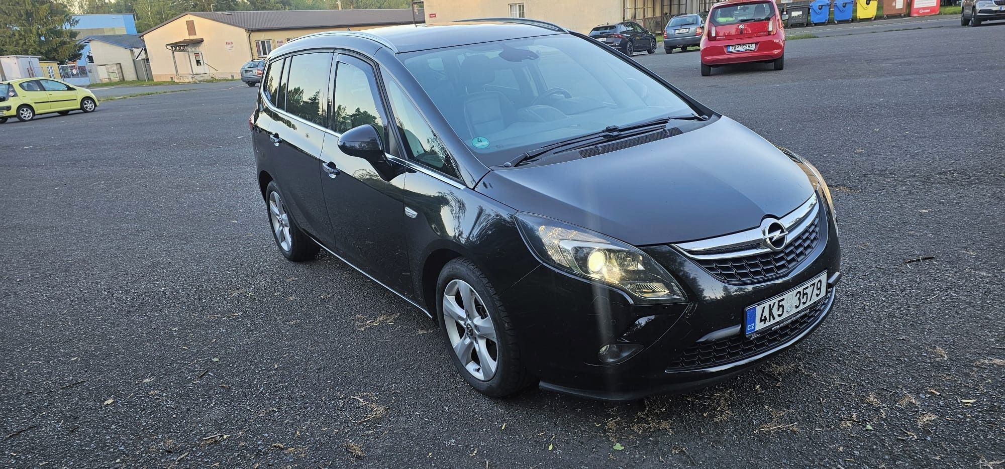 Opel Zafira - fotka 2
