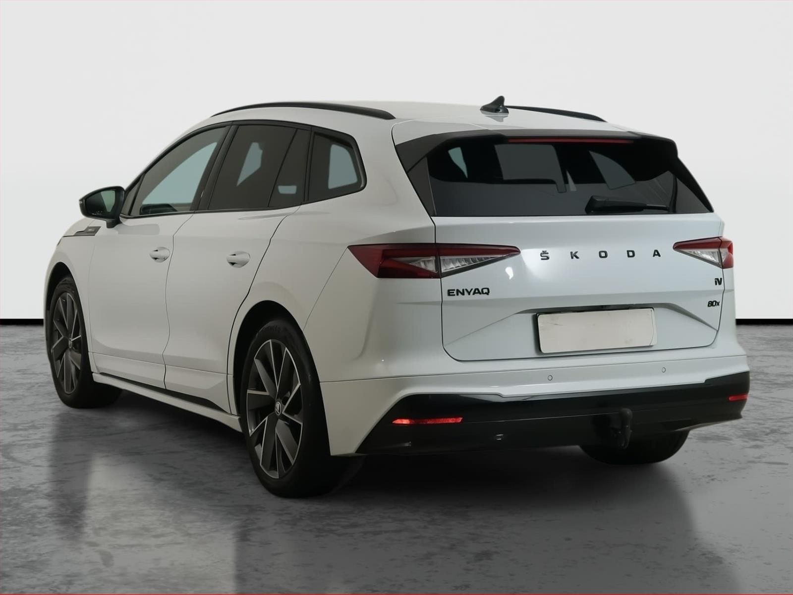 Škoda Enyaq, iV 80x (82 kWh), SoH 87% - fotka 4