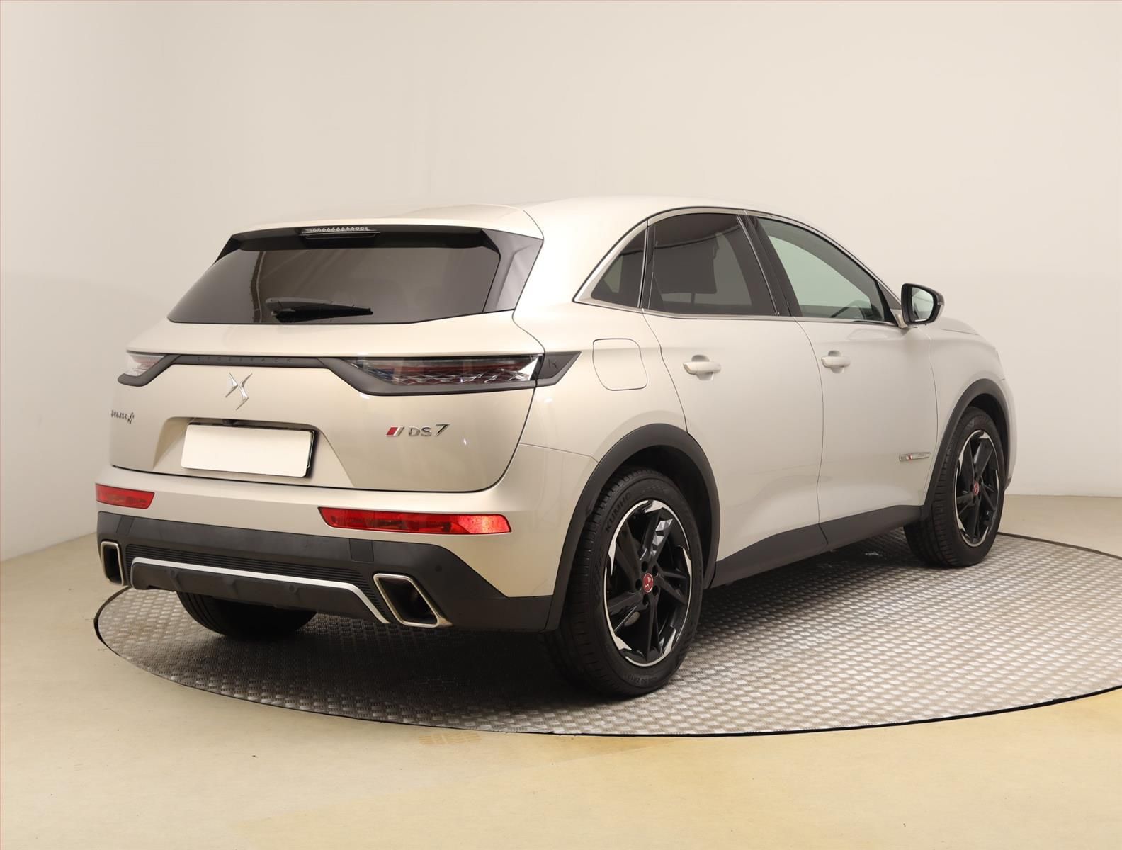 DS 7 Crossback, E-Tense 4x4, 4X4, Automat - fotka 5