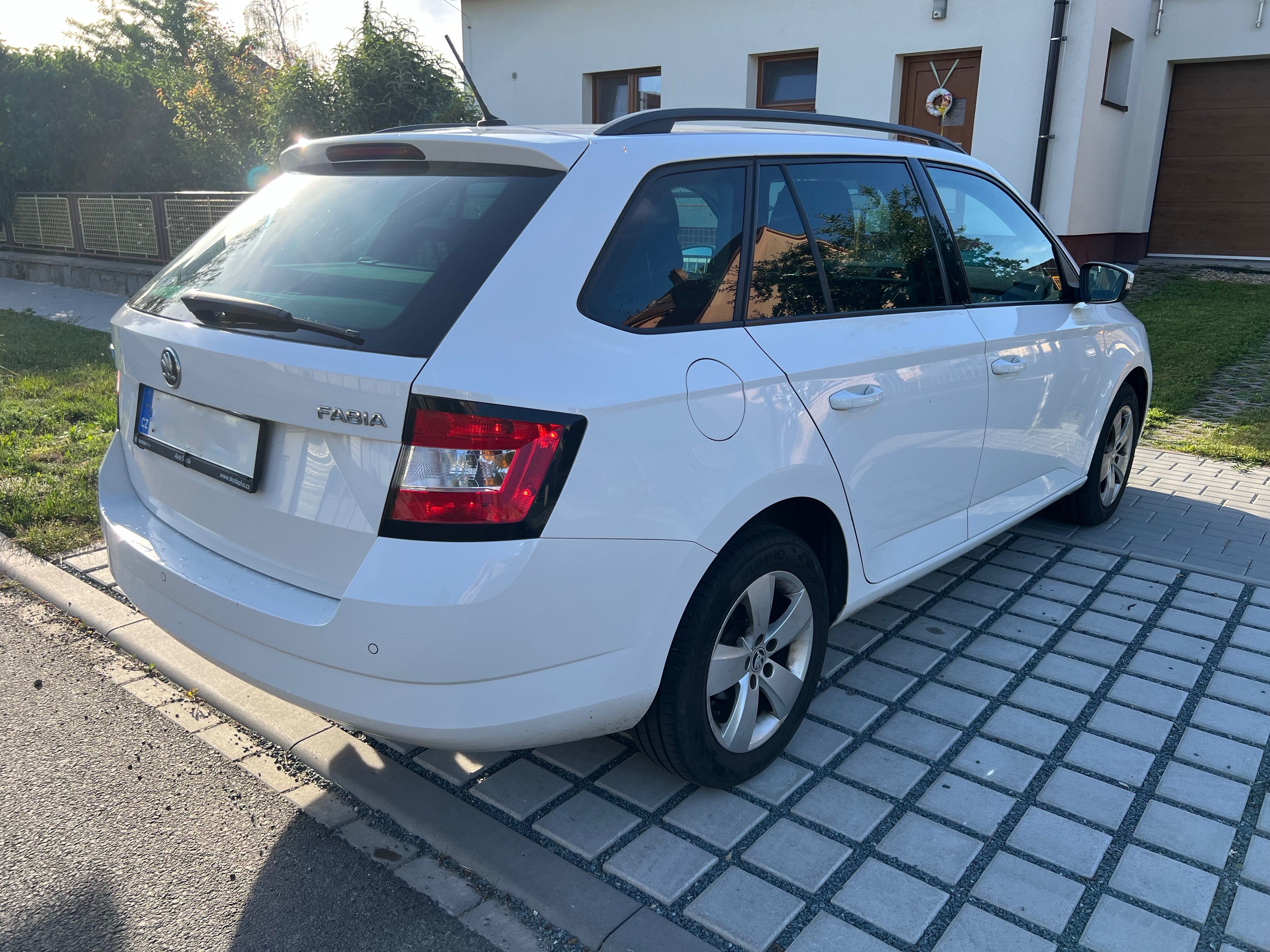 Škoda Fabia, Škoda Fabia combi 1.2 Tsi 81kW - fotka 6