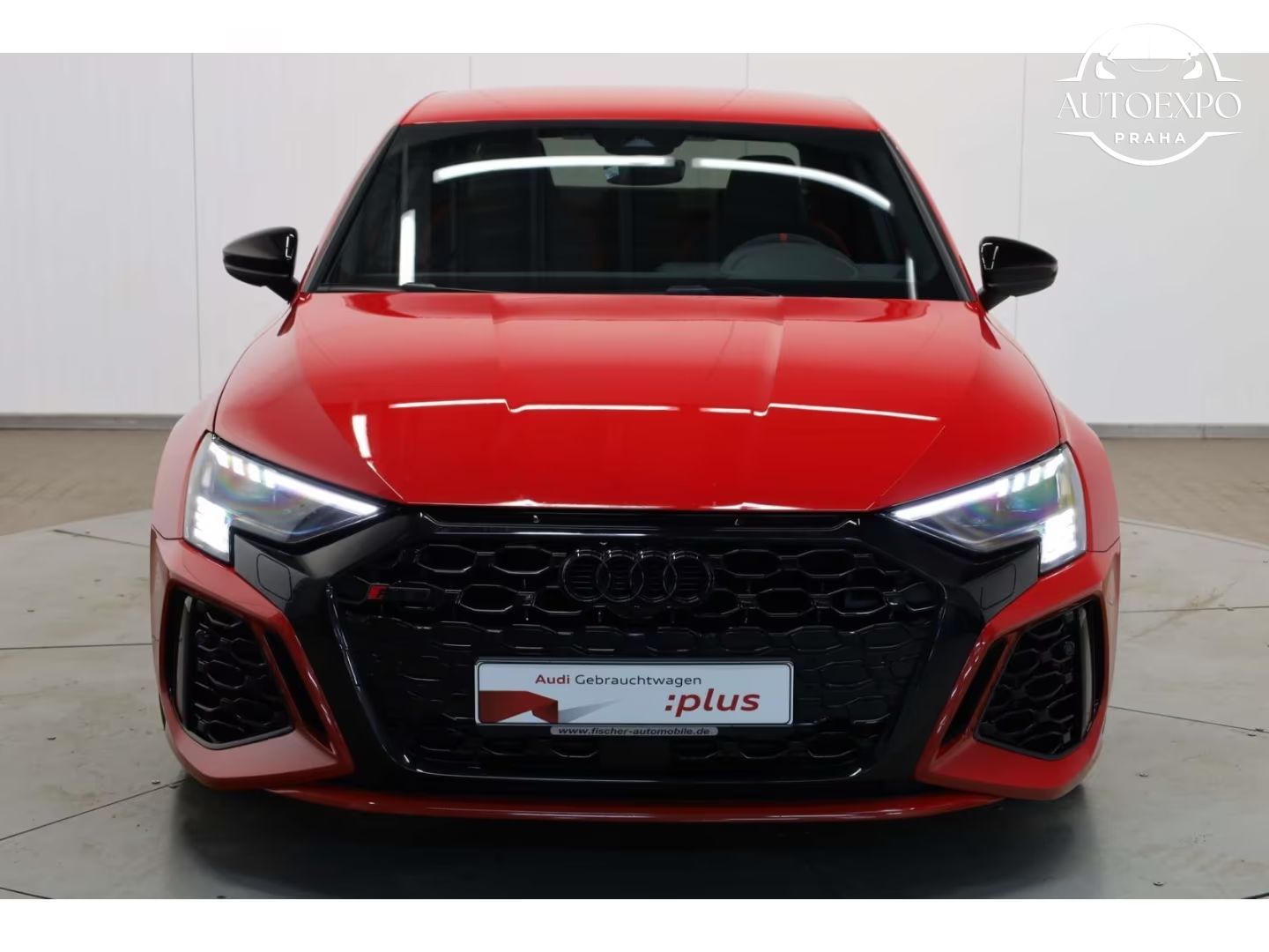Audi RS3, Limousine TFSI quattro - fotka 2