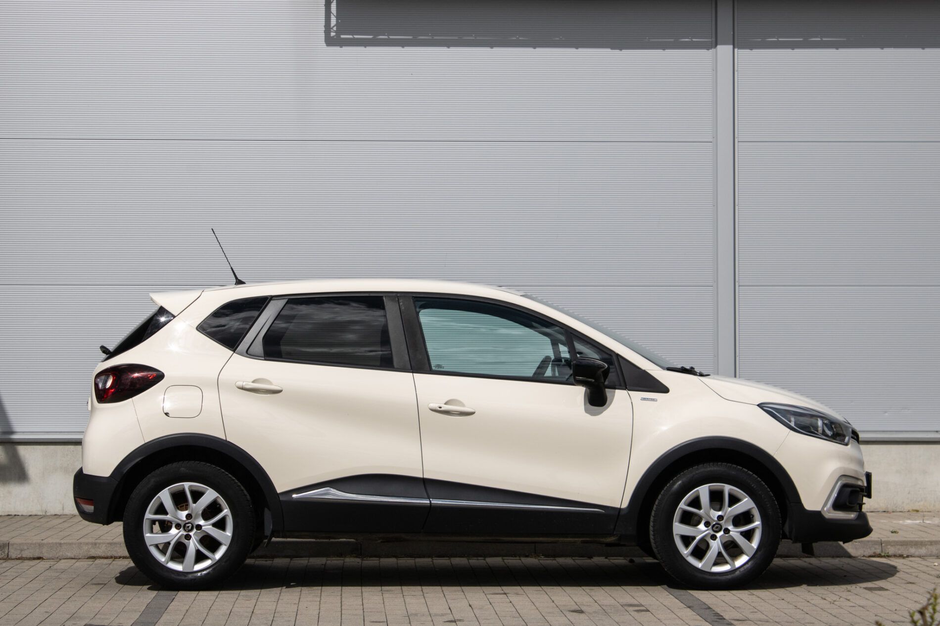Renault Captur - fotka 4