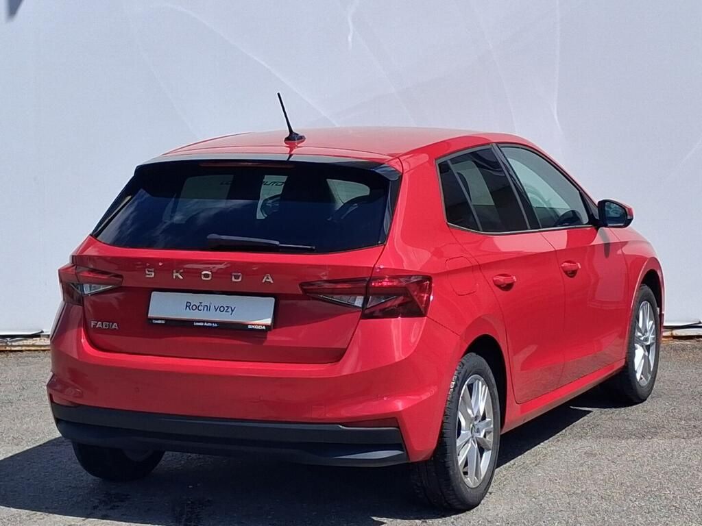 Škoda Fabia, Top Selection 1.0 TSI 70 kW - fotka 2