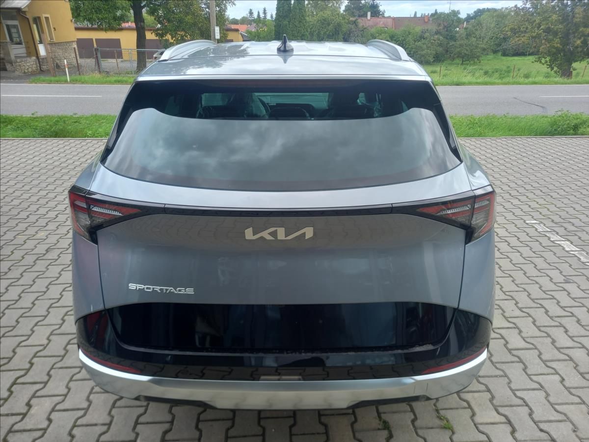Kia Sportage, 1,6 T-GDi GPF 4x2 TOP (2027) - fotka 4