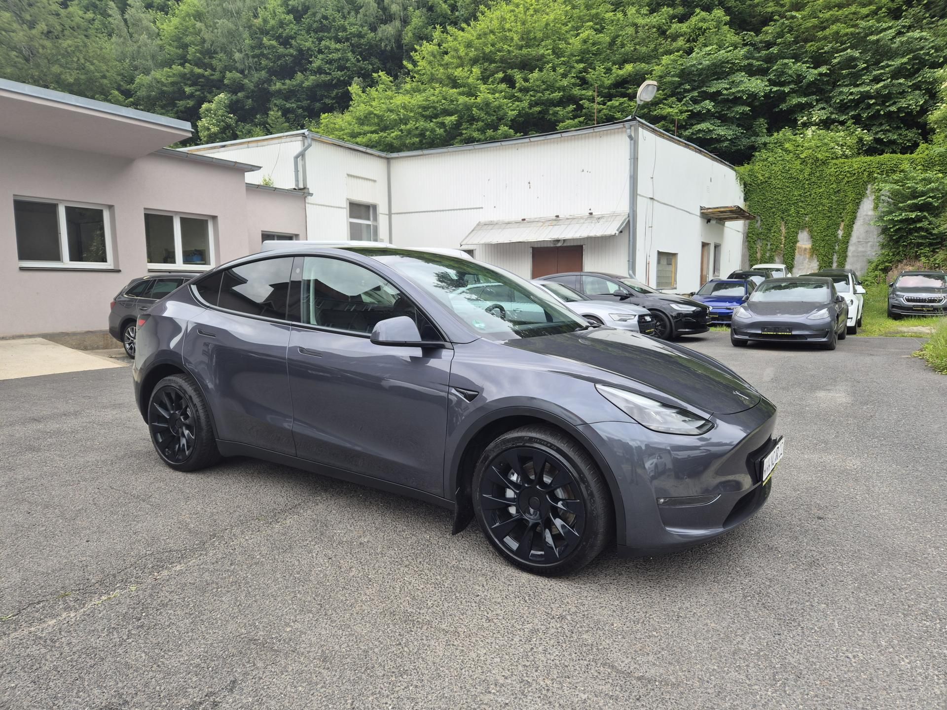 Tesla Model Y, LONGE RANGE DUAL MOTOR SOH 91% - fotka 3