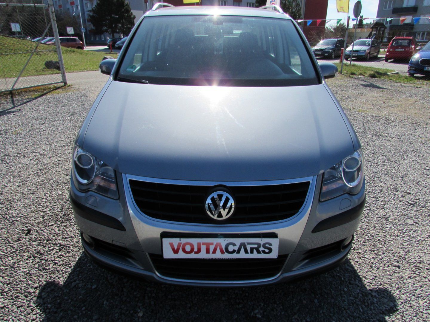 Volkswagen Touran, 1.4 TSi  103kW CROSS, 7 MÍST - fotka 2