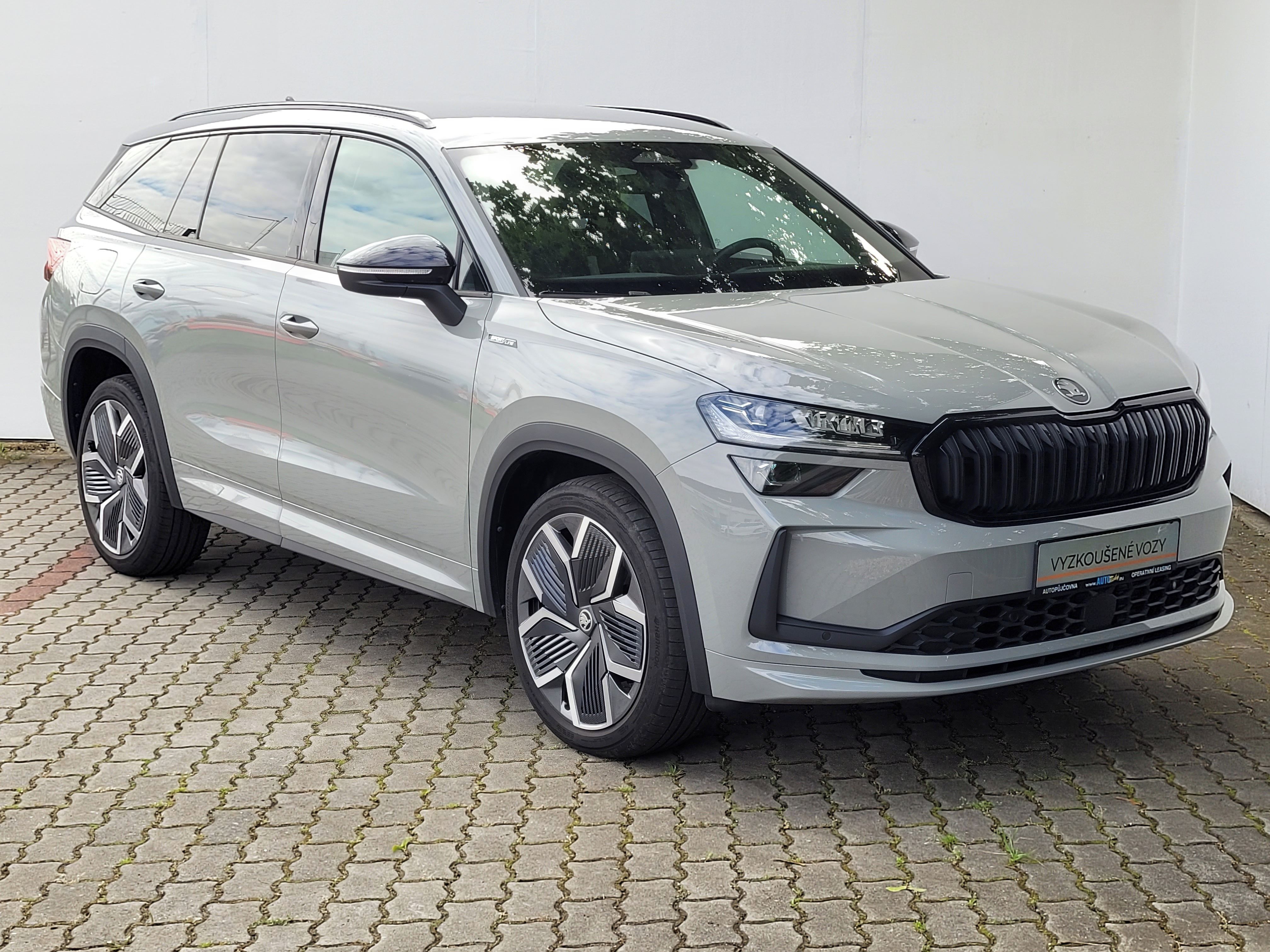 Škoda Kodiaq, 2.0TDI 142kW Sportline 7-míst - fotka 3