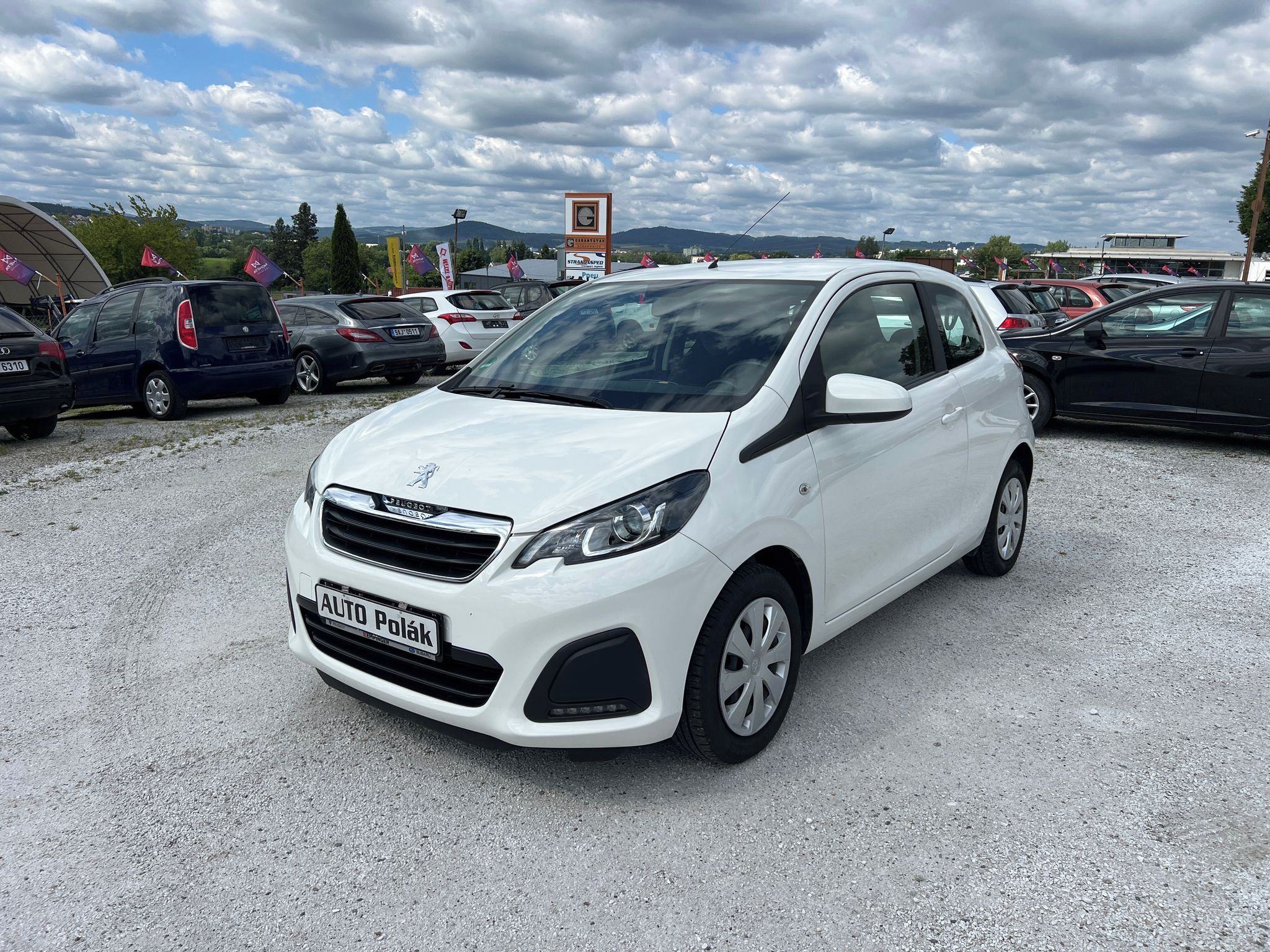 Peugeot 108, 1.0 i