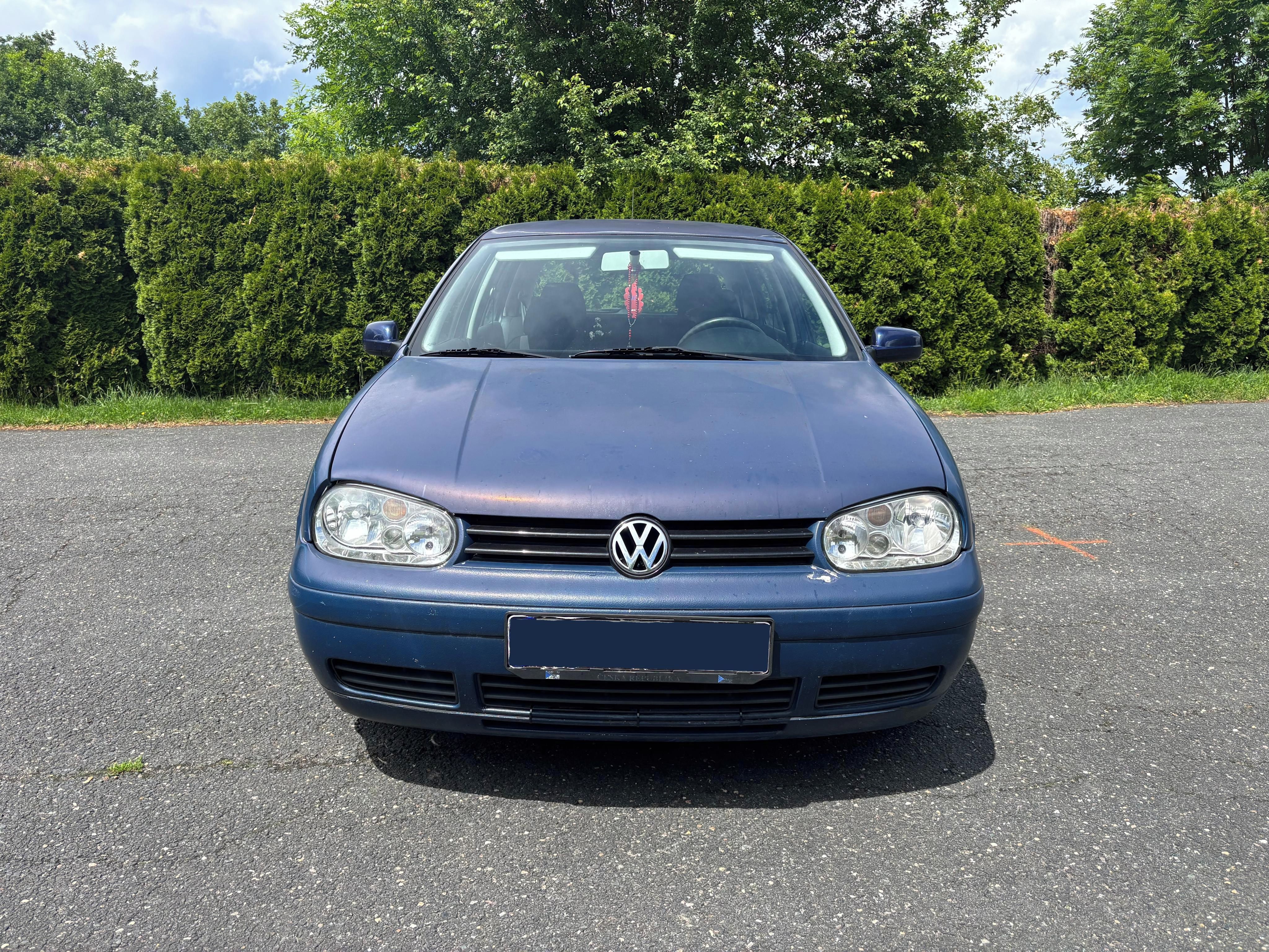 Volkswagen Golf, 1,4i KLIMA, 55kw - fotka 2