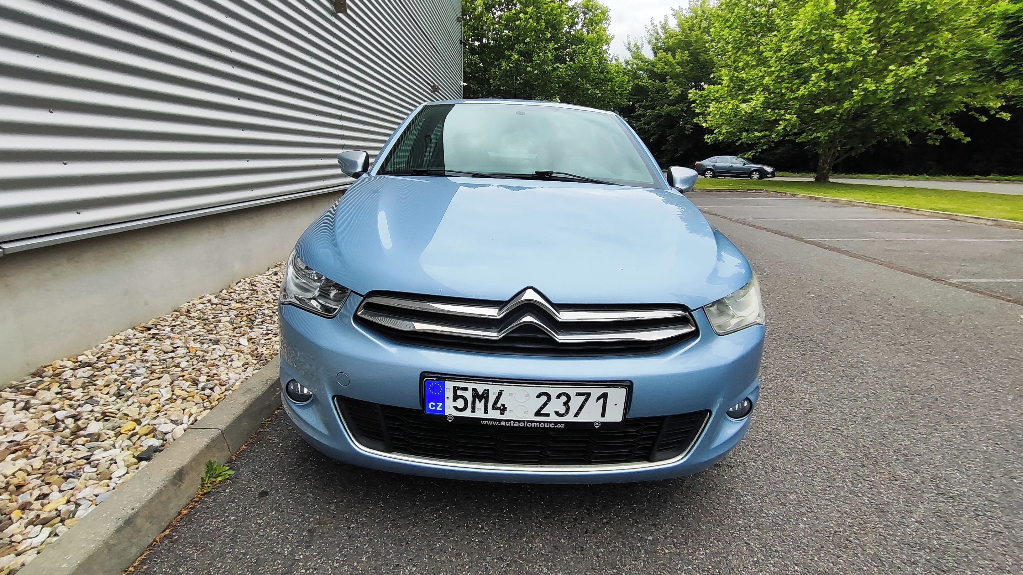 Citroën C-Elysée, 1.2i ČR  klimatizace - fotka 4