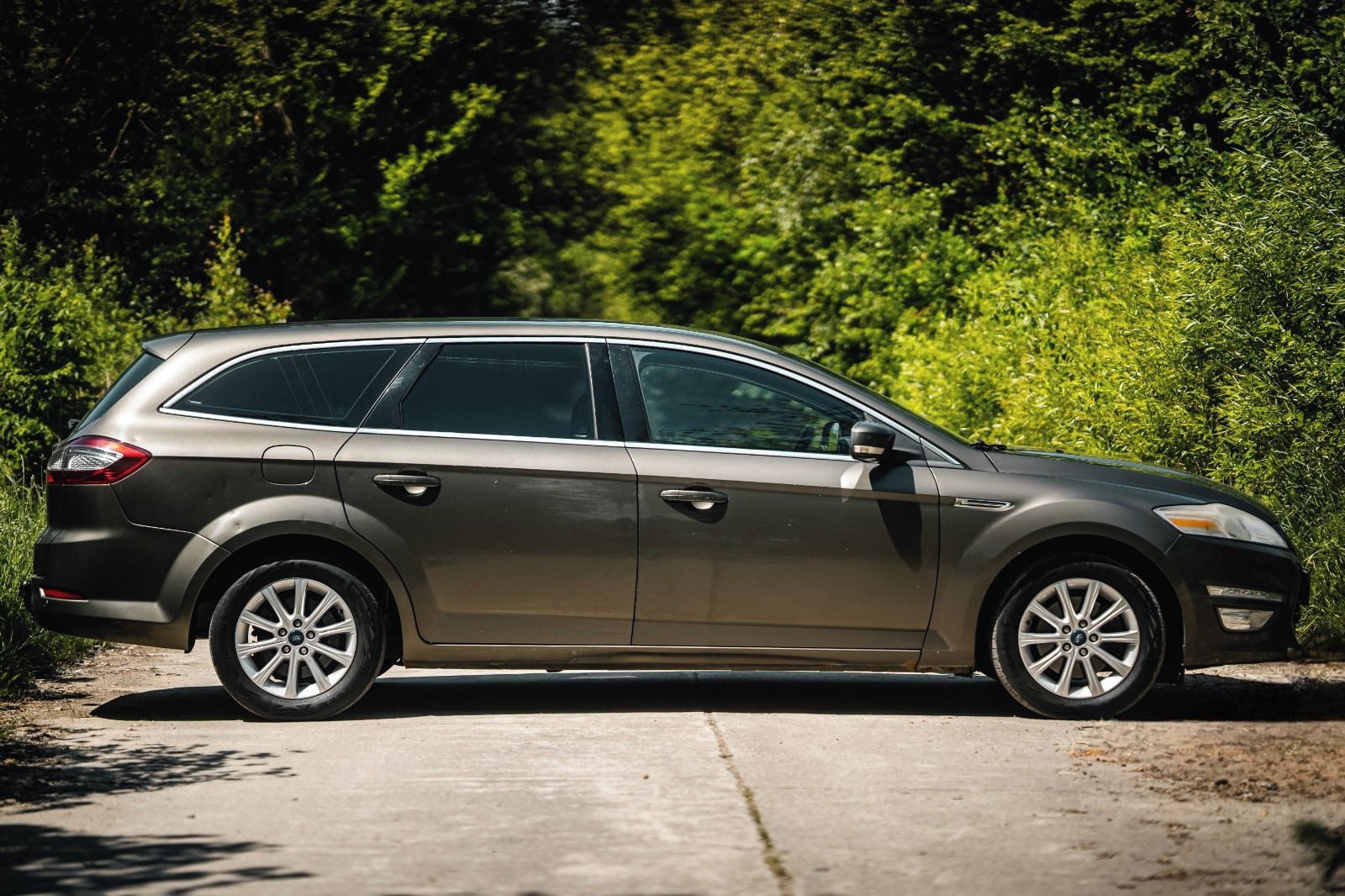 Ford Mondeo, Ford Mondeo kombi 1.6 EcoBoost - fotka 2