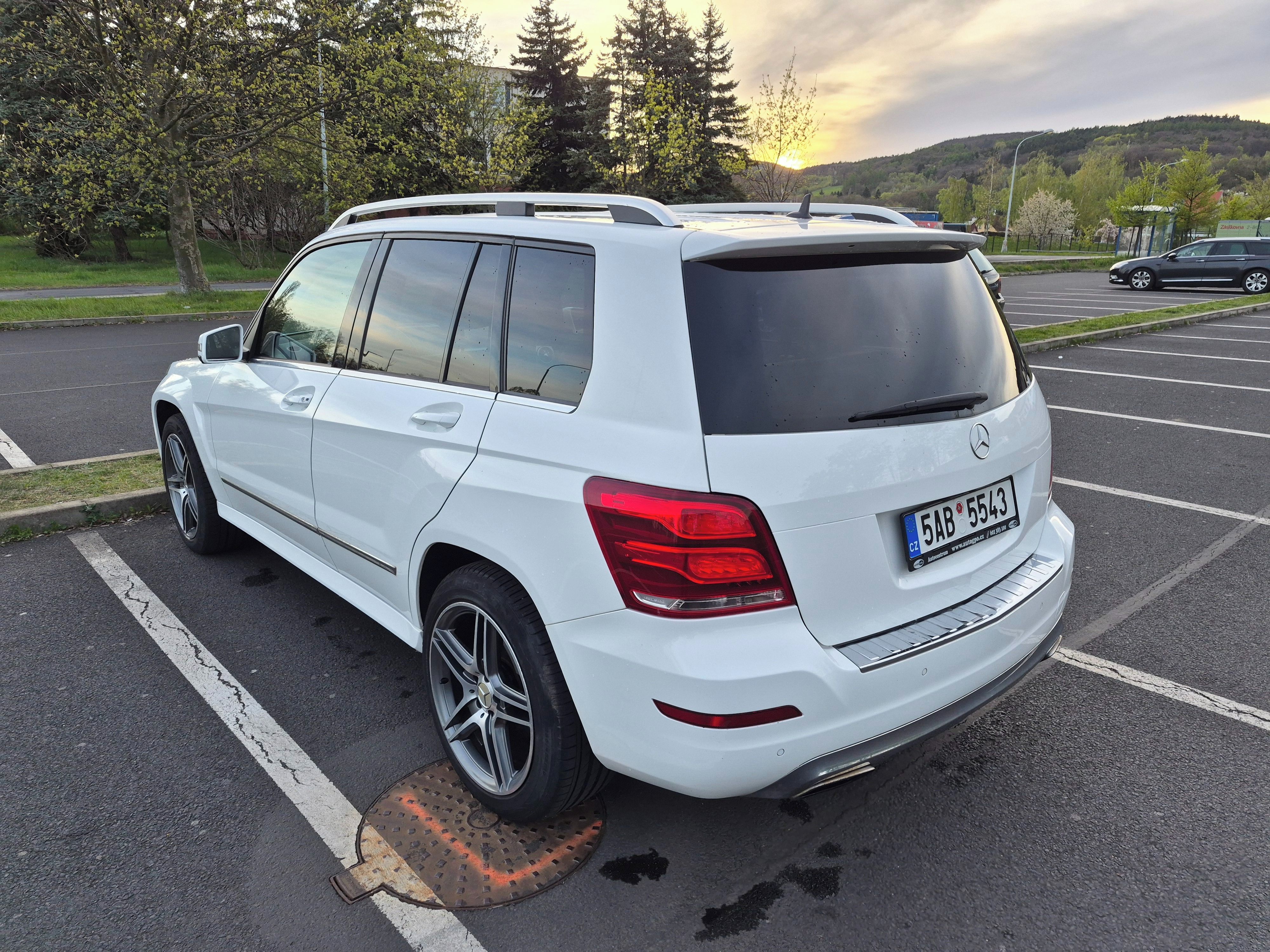 Mercedes-Benz GLK, 220 CDI, 4matic, facelift, TZ - fotka 3