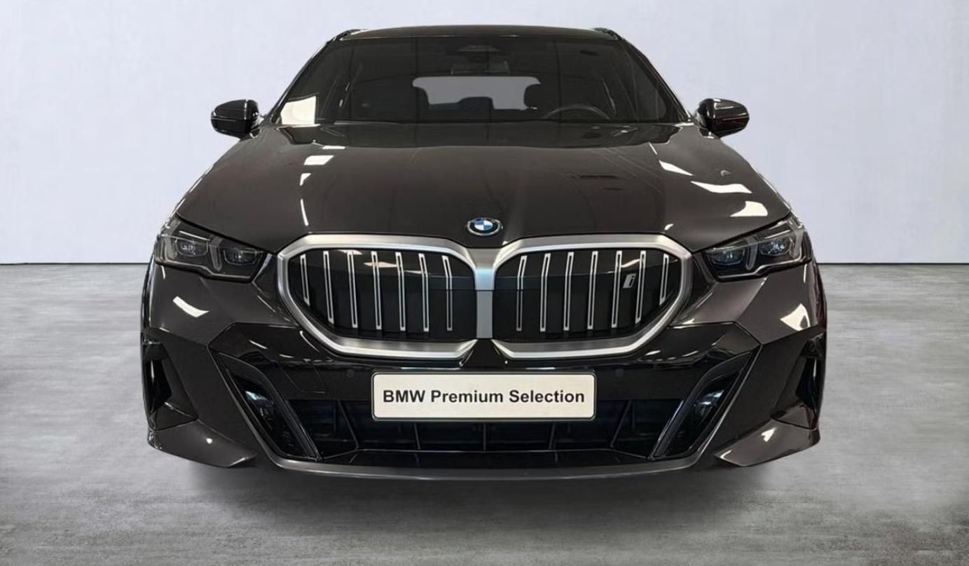 BMW i5, eDrive40 Touring M Kamera Taž. - fotka 5