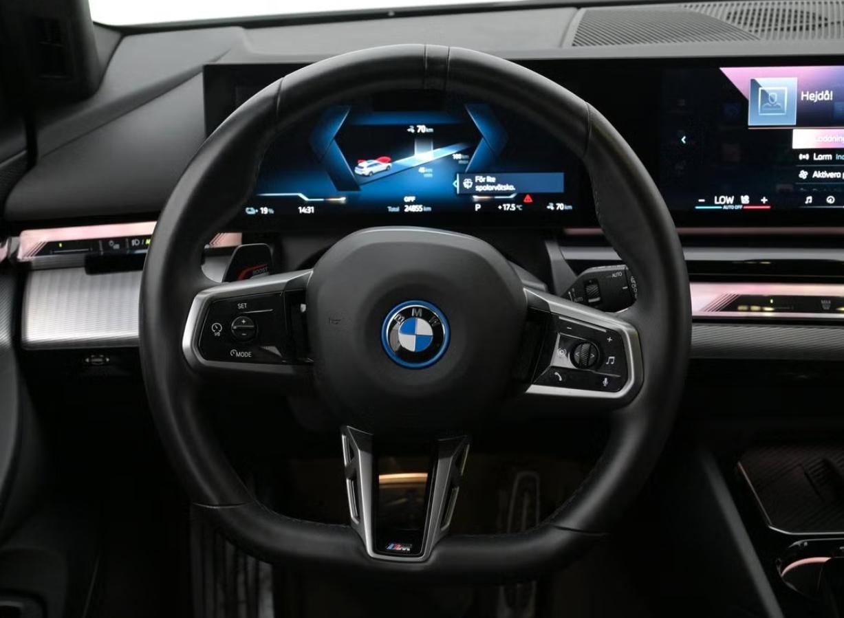 BMW i5, eDrive40 Touring SoH 97% Tažné - fotka 6