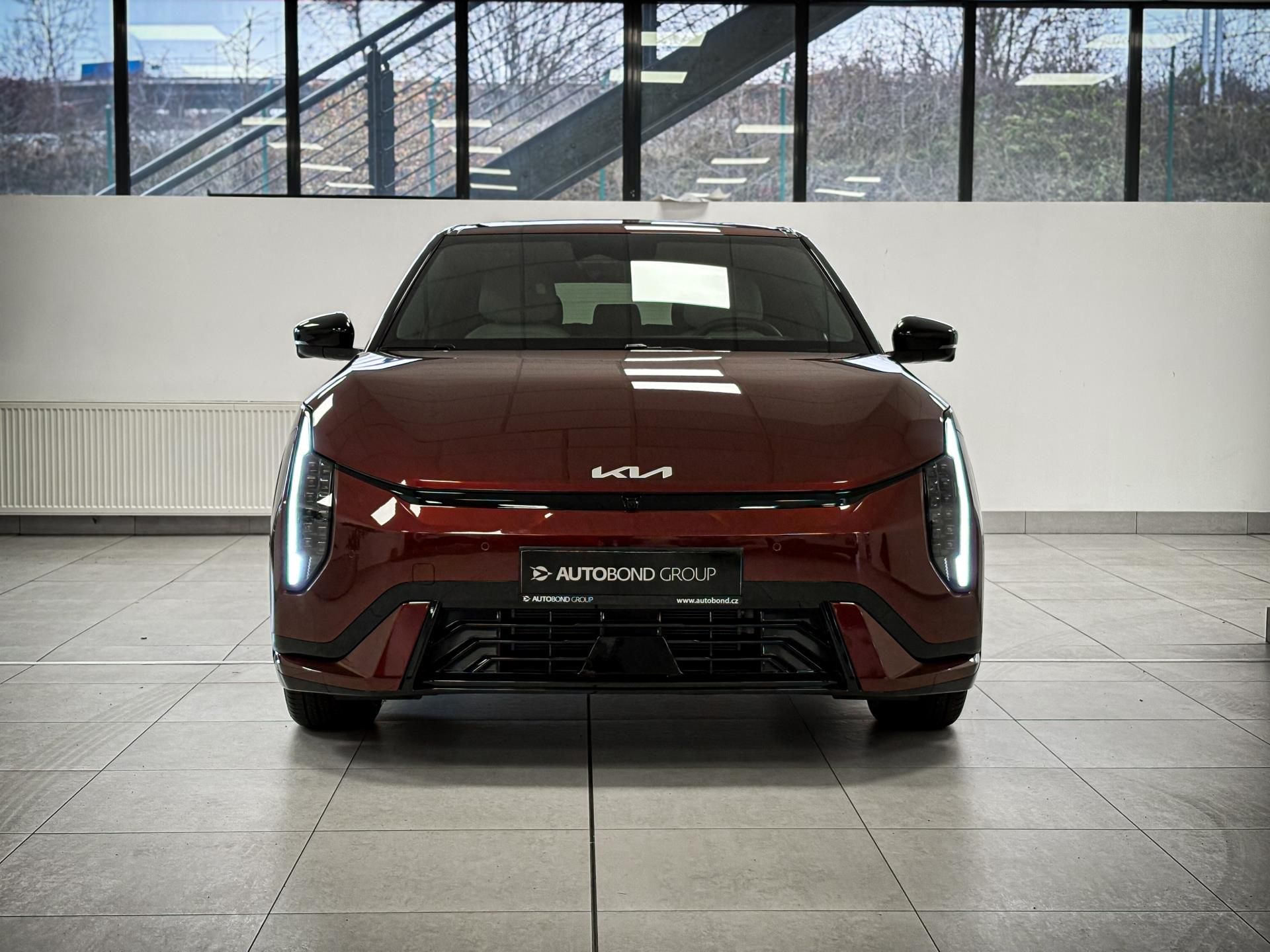 Kia EV4, GT LINE 81,4kWh+TECH+V2L - fotka 2