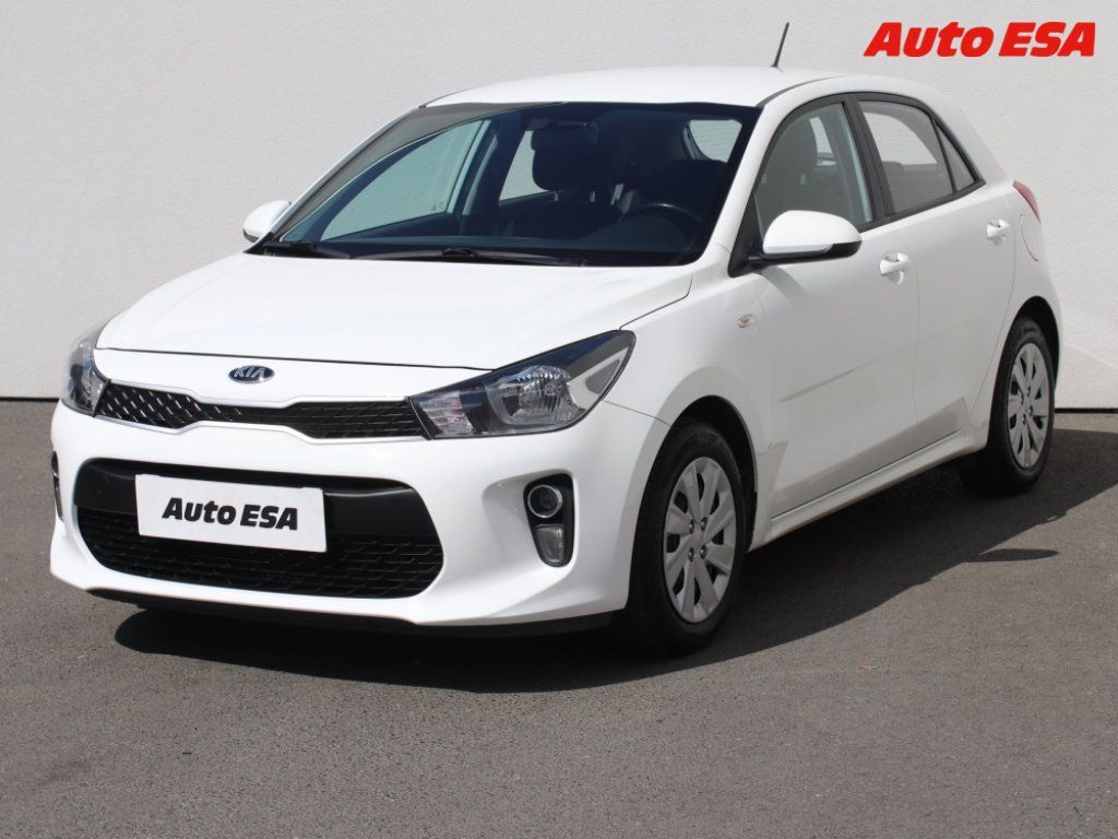 Kia Rio, 1.4,Exclusive,navi,kamera - fotka 3