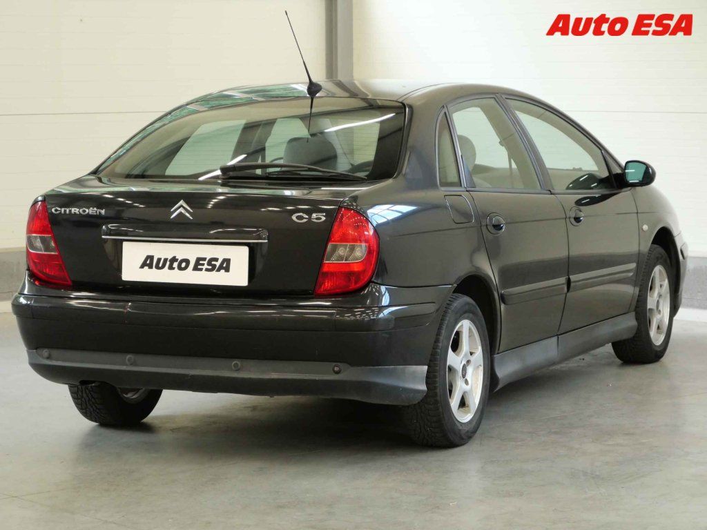 Citroën C5, 2.0 i - fotka 4