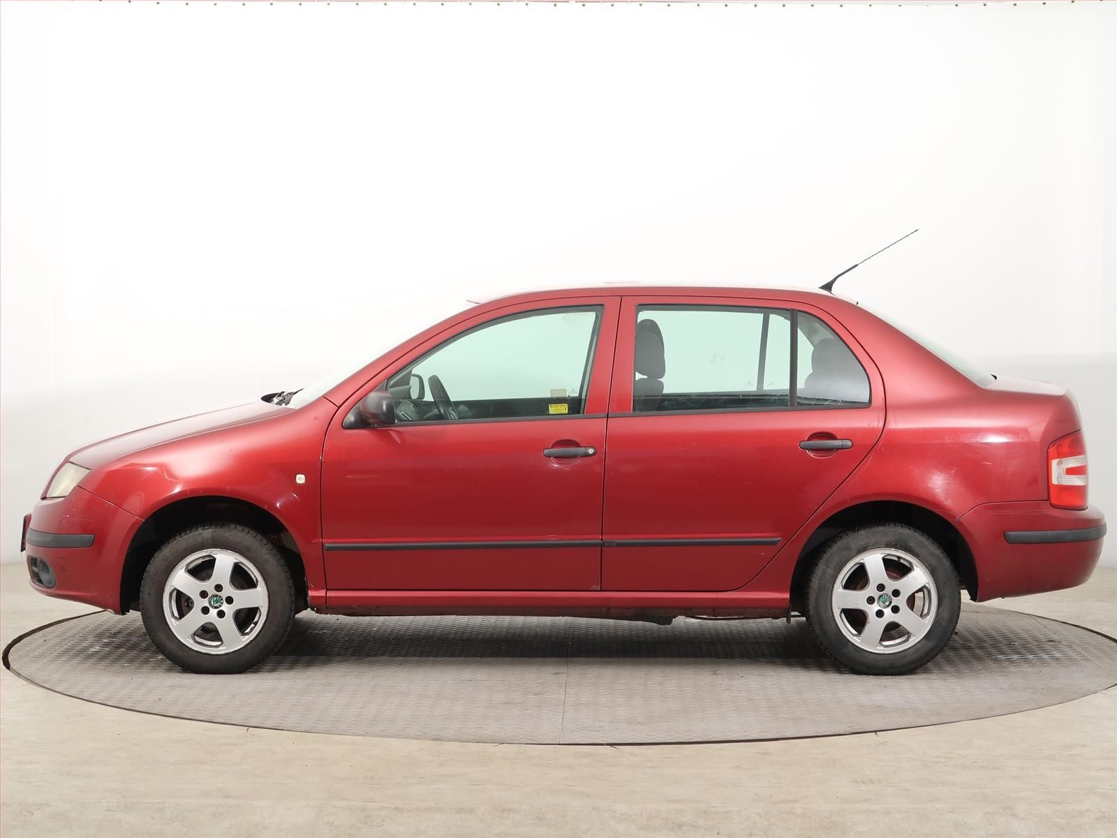 Škoda Fabia, 1.2, po STK, slušný stav - fotka 3