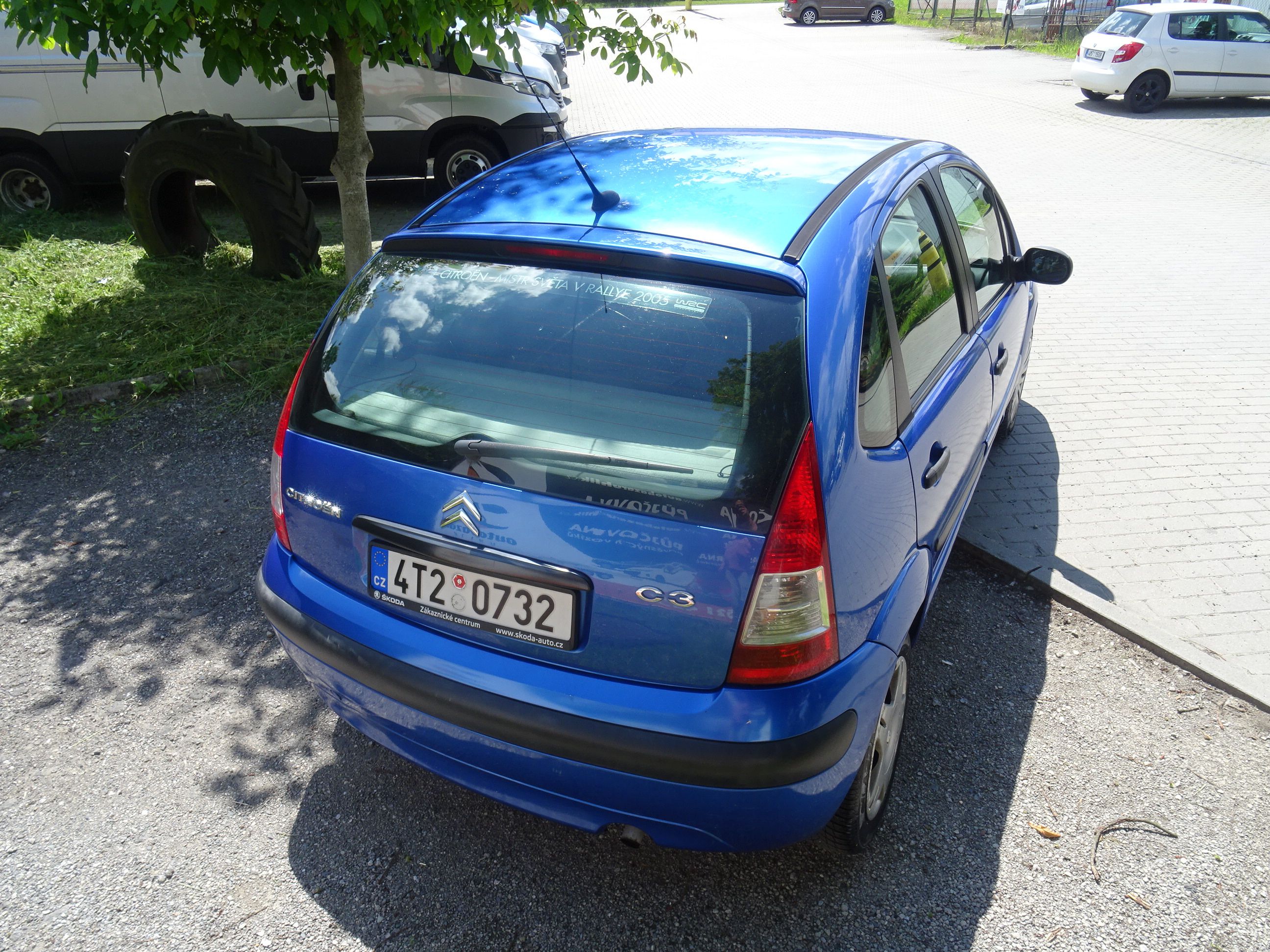 Citroën C3, 1.1 i 2.MAJITEL !! - fotka 4