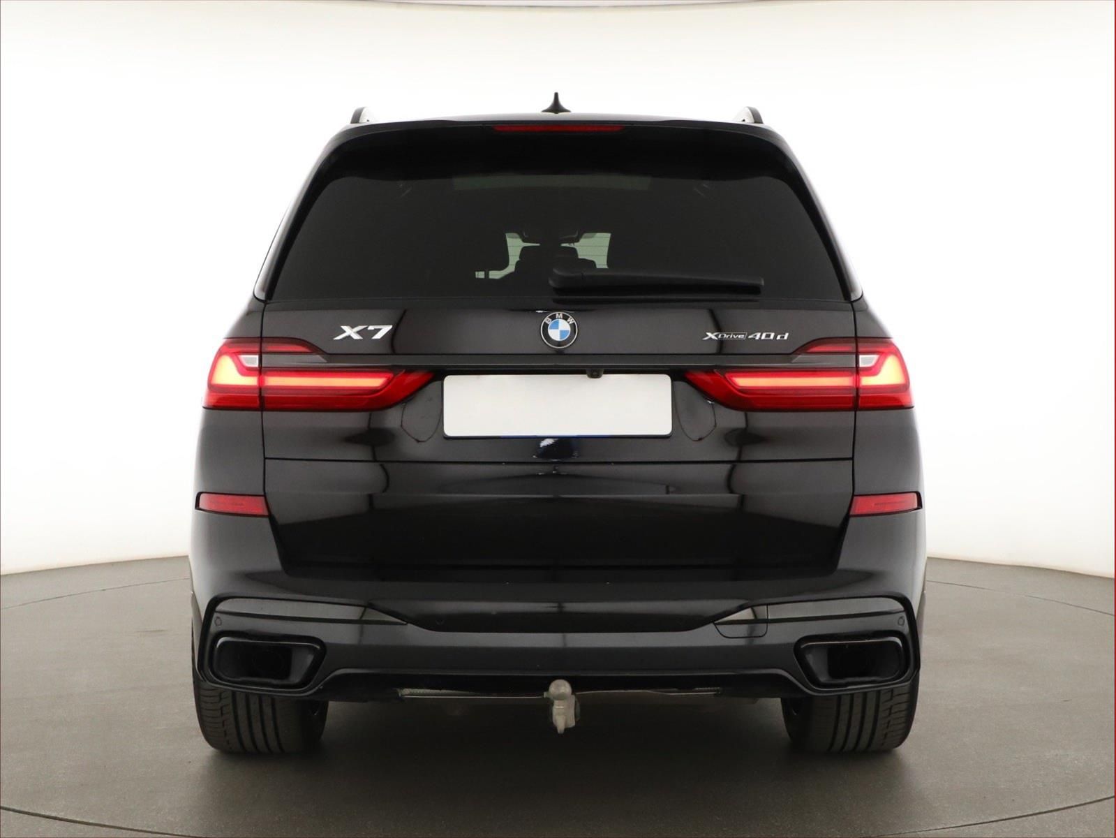 BMW X7, xDrive40d, Exclusive - fotka 4