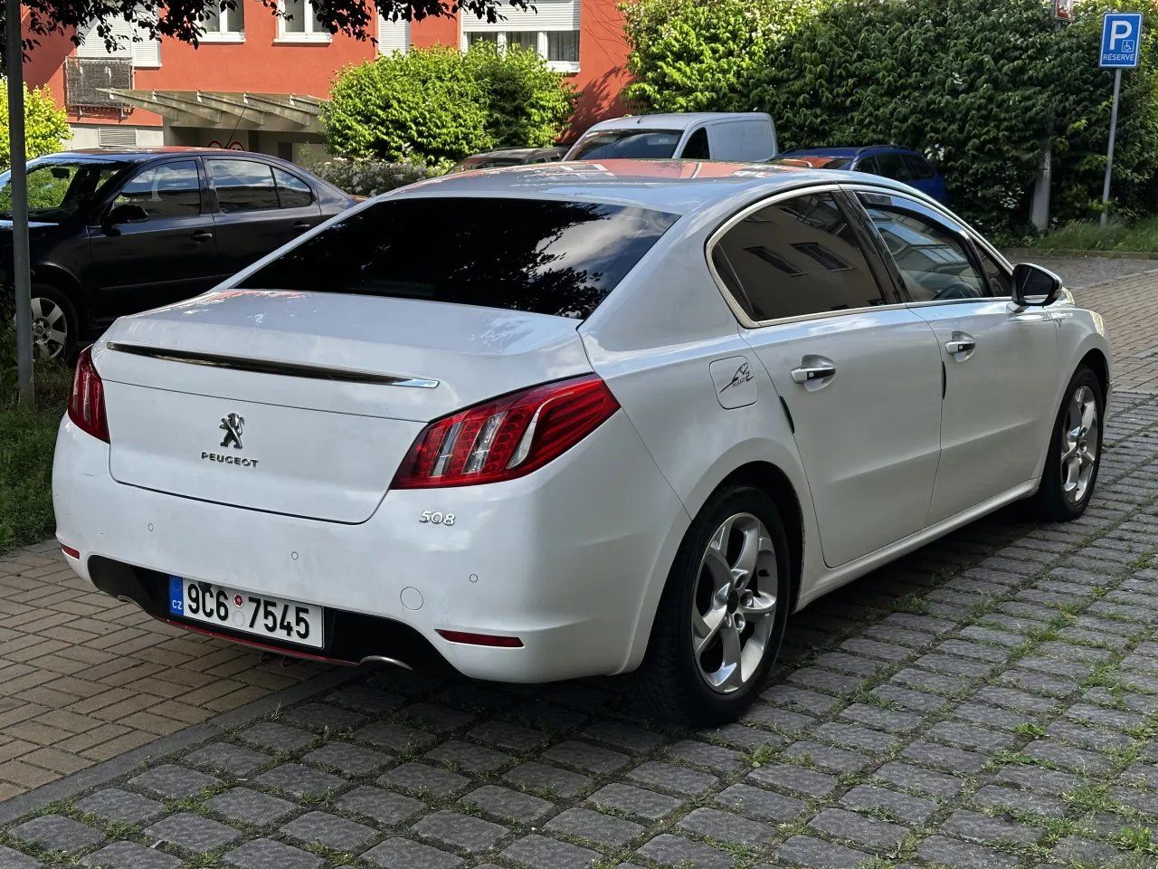 Peugeot 508, 2.0 HDI CarPlay Navi Xenony - fotka 5