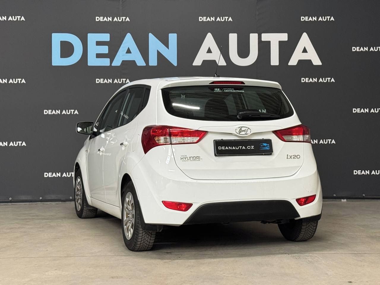 Hyundai ix20, 1.6 CVVT, ČR 2 maj., Klima - fotka 4