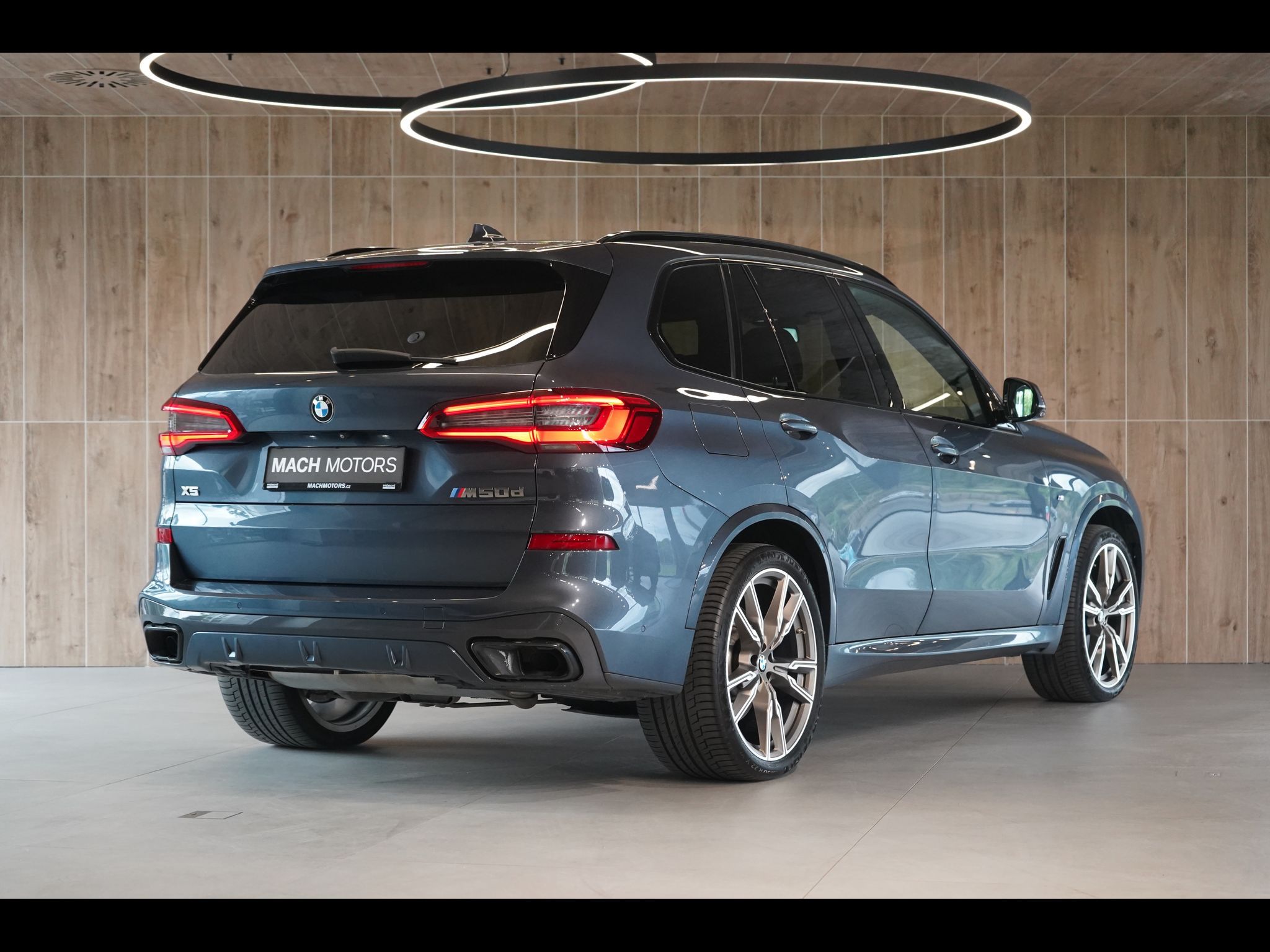 BMW X5, M50d, M Professional, Masáž - fotka 5