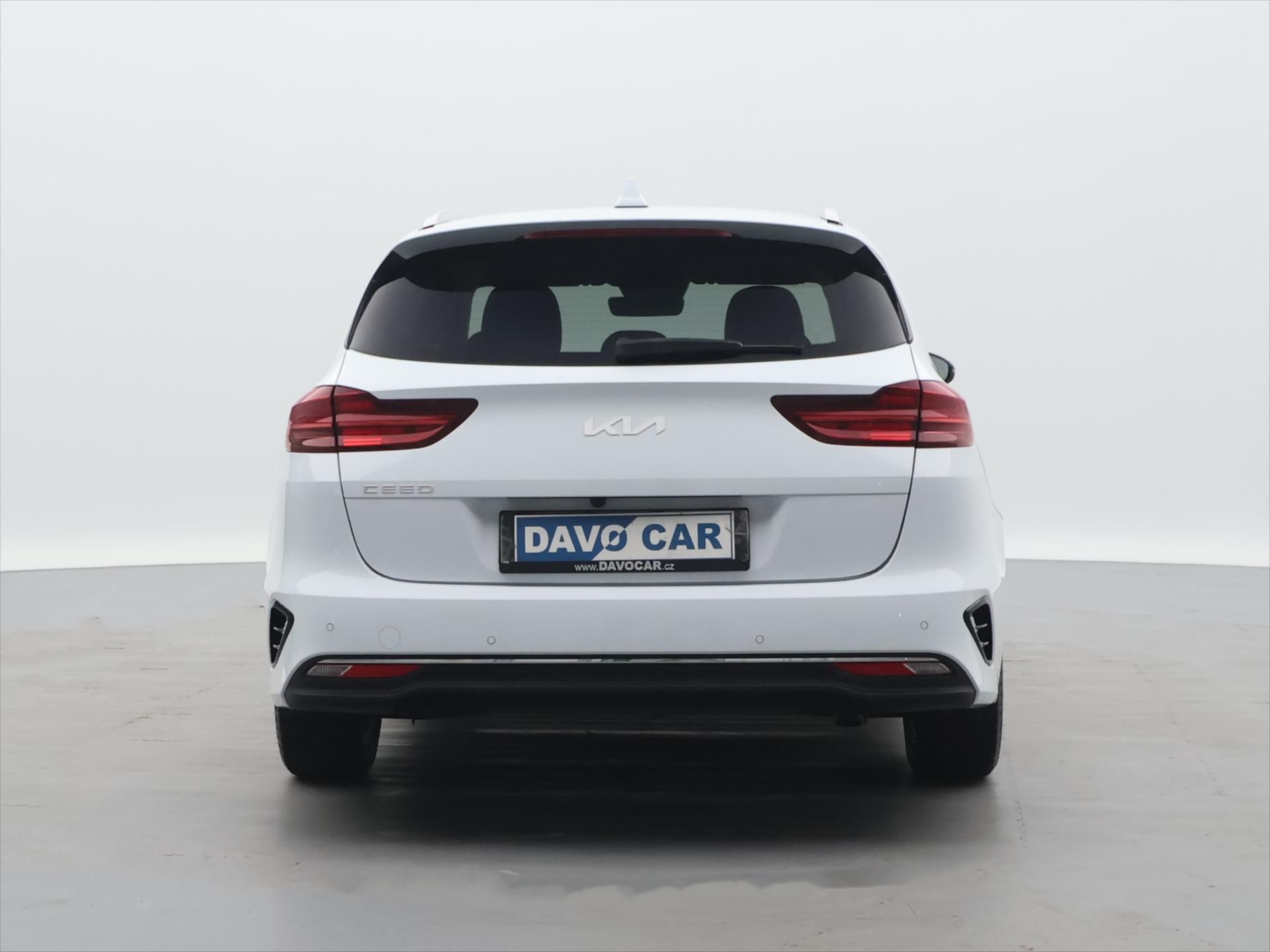 Kia Cee´d, 1,5 T-GDI 117 kW TOP Aut. DPH - fotka 6