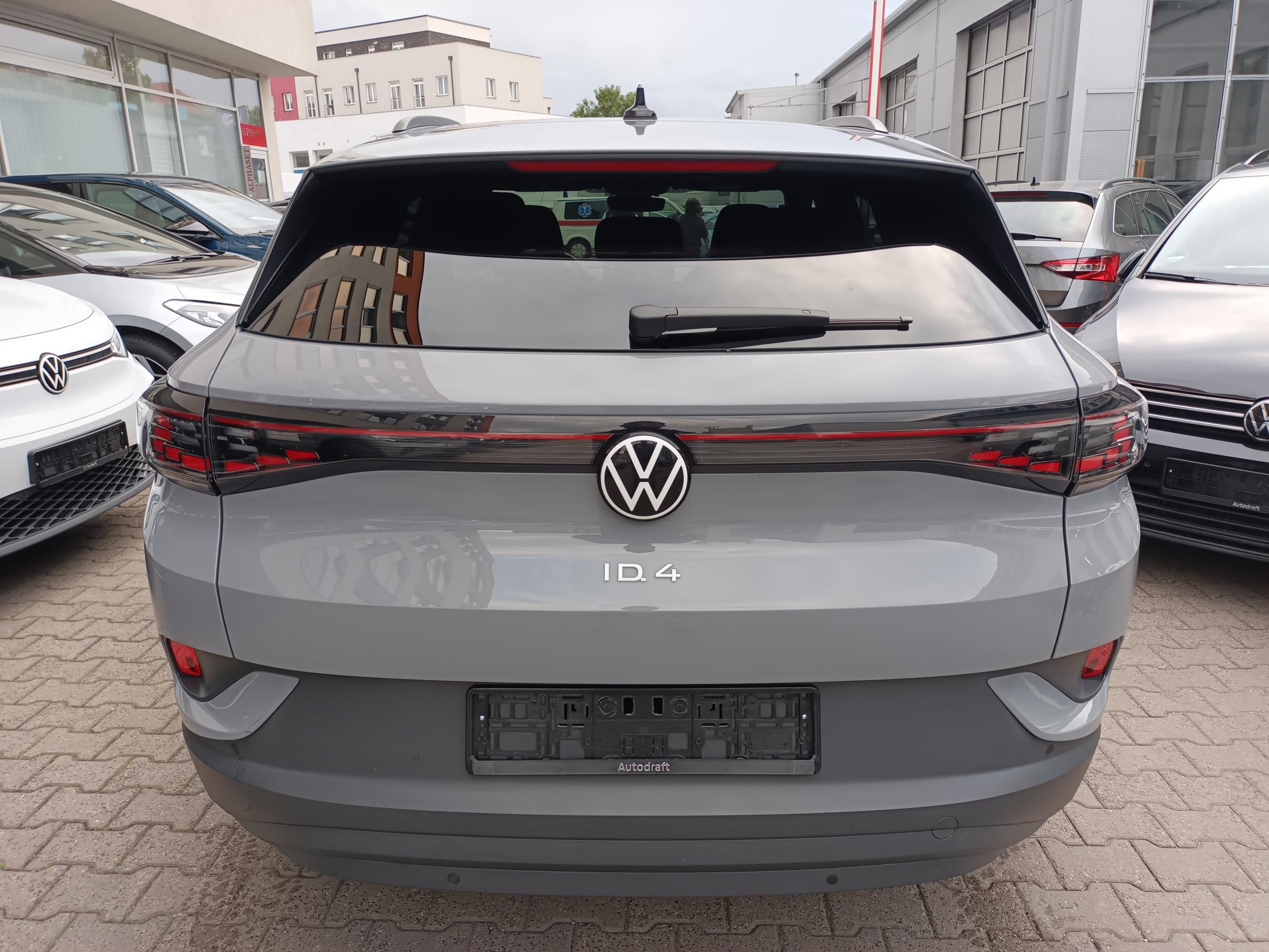 Volkswagen ID.4, Pro 150kW / IQ.Lights / 2x ALU - fotka 6