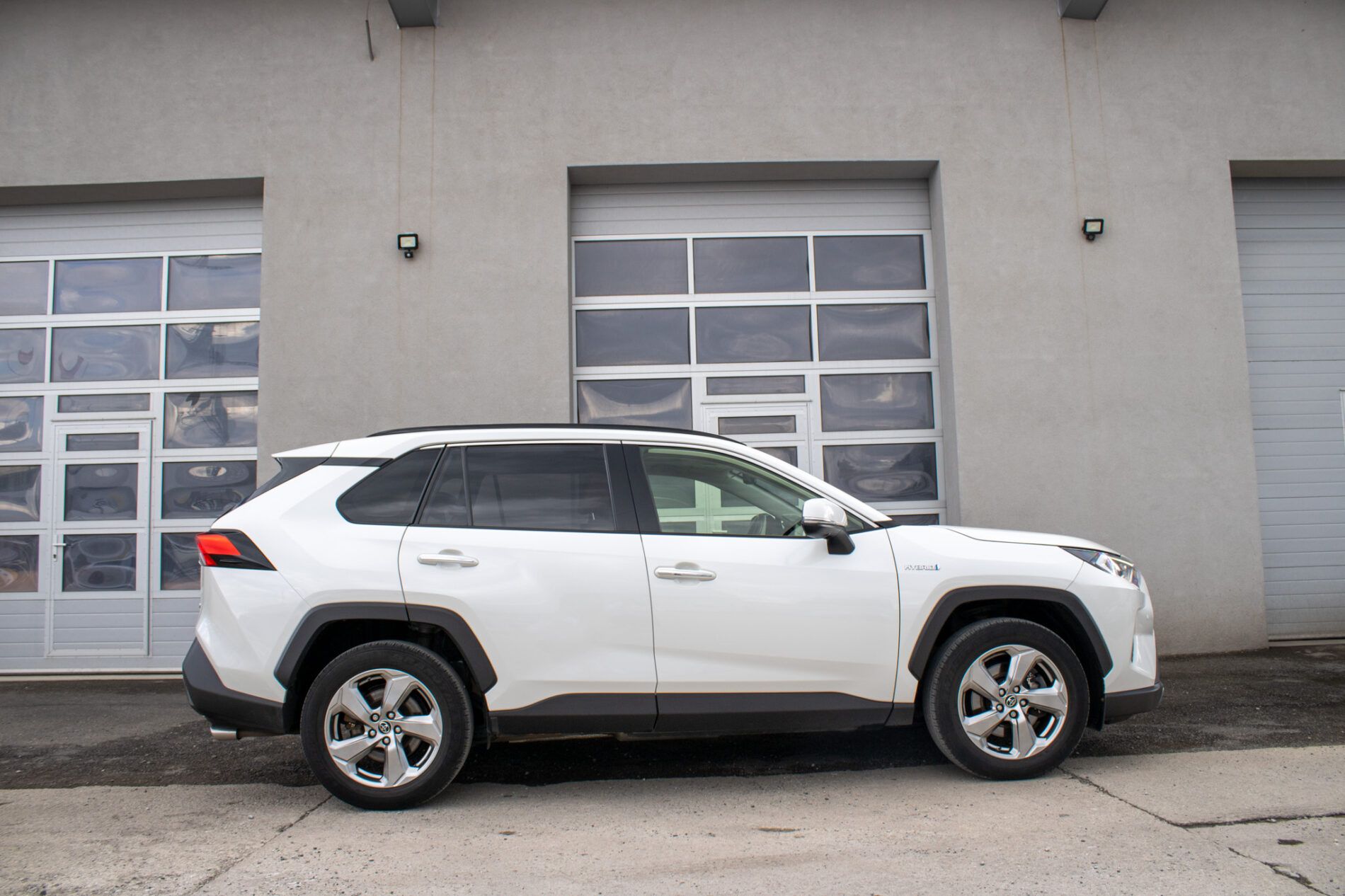 Toyota Rav4 - fotka 4