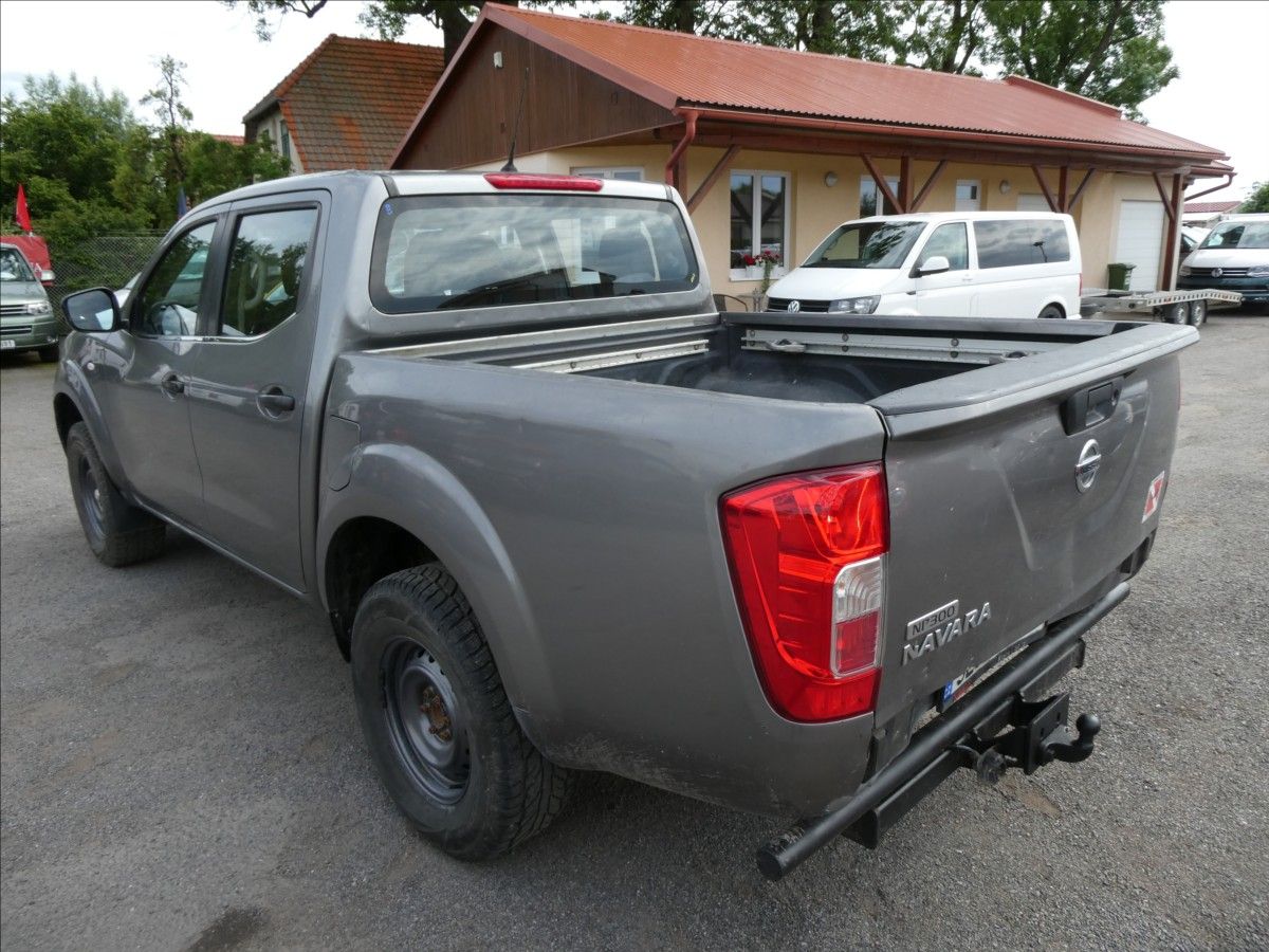 Nissan Navara, 2,3 dCi 1.majitel,DPH,4x4,závě - fotka 5