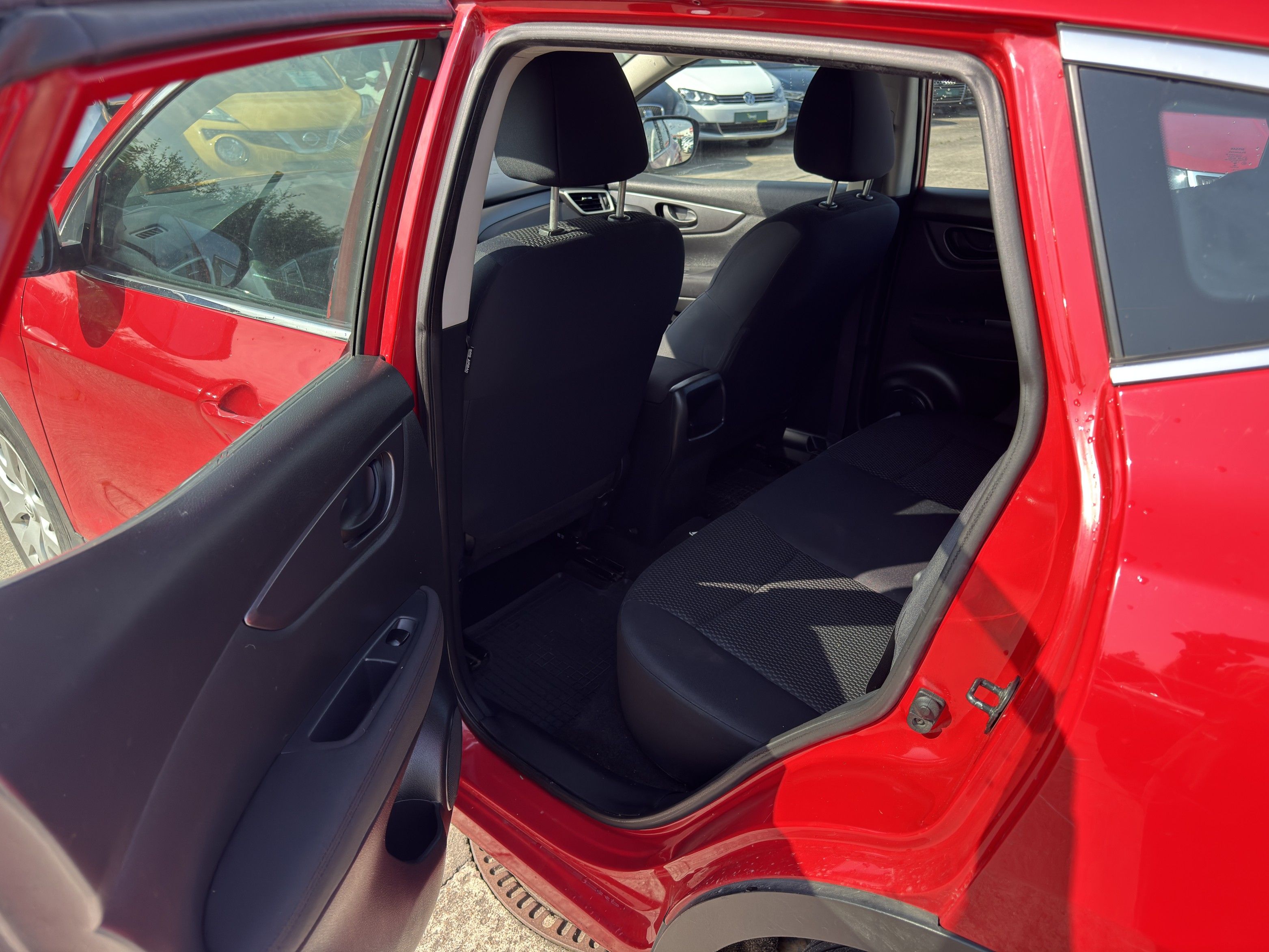 Nissan Qashqai, 1.2 DIG-T 85 kW - fotka 5